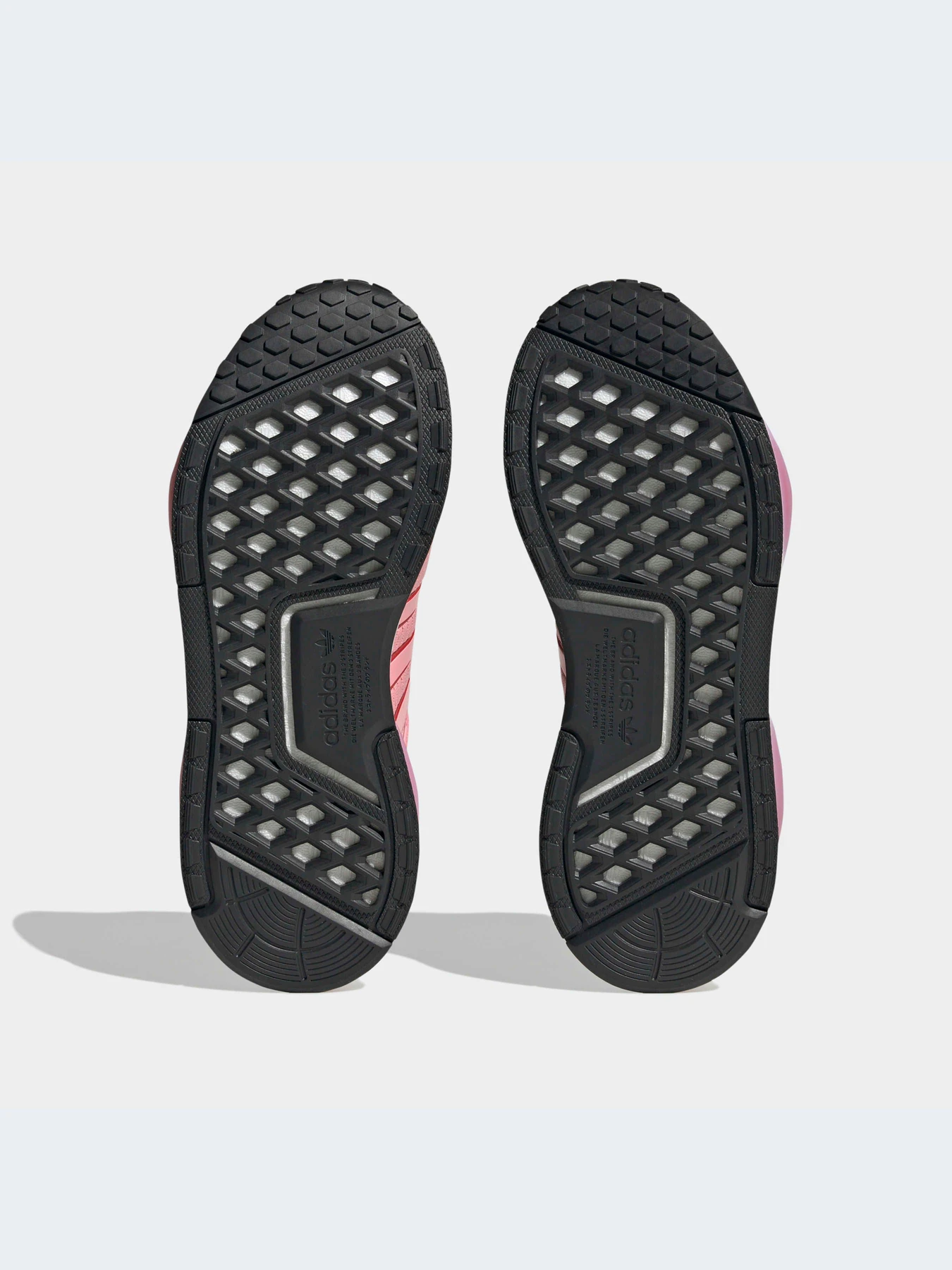Кроссовки Adidas NMD модель HQ1668 Фото