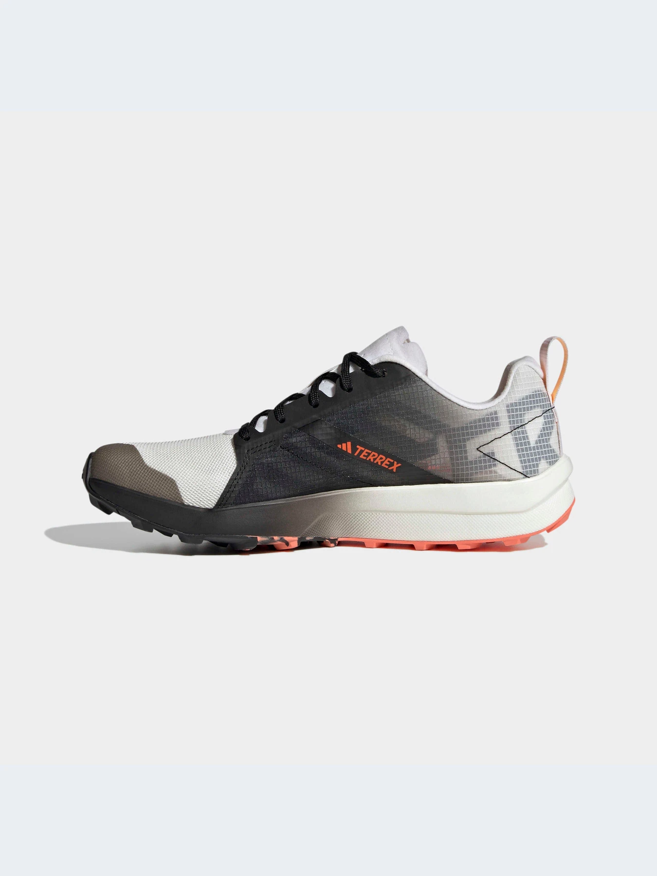 Кроссовки Adidas Terrex модель HR1154 Кроссовки Adidas Terrex модель HR1154 Фото