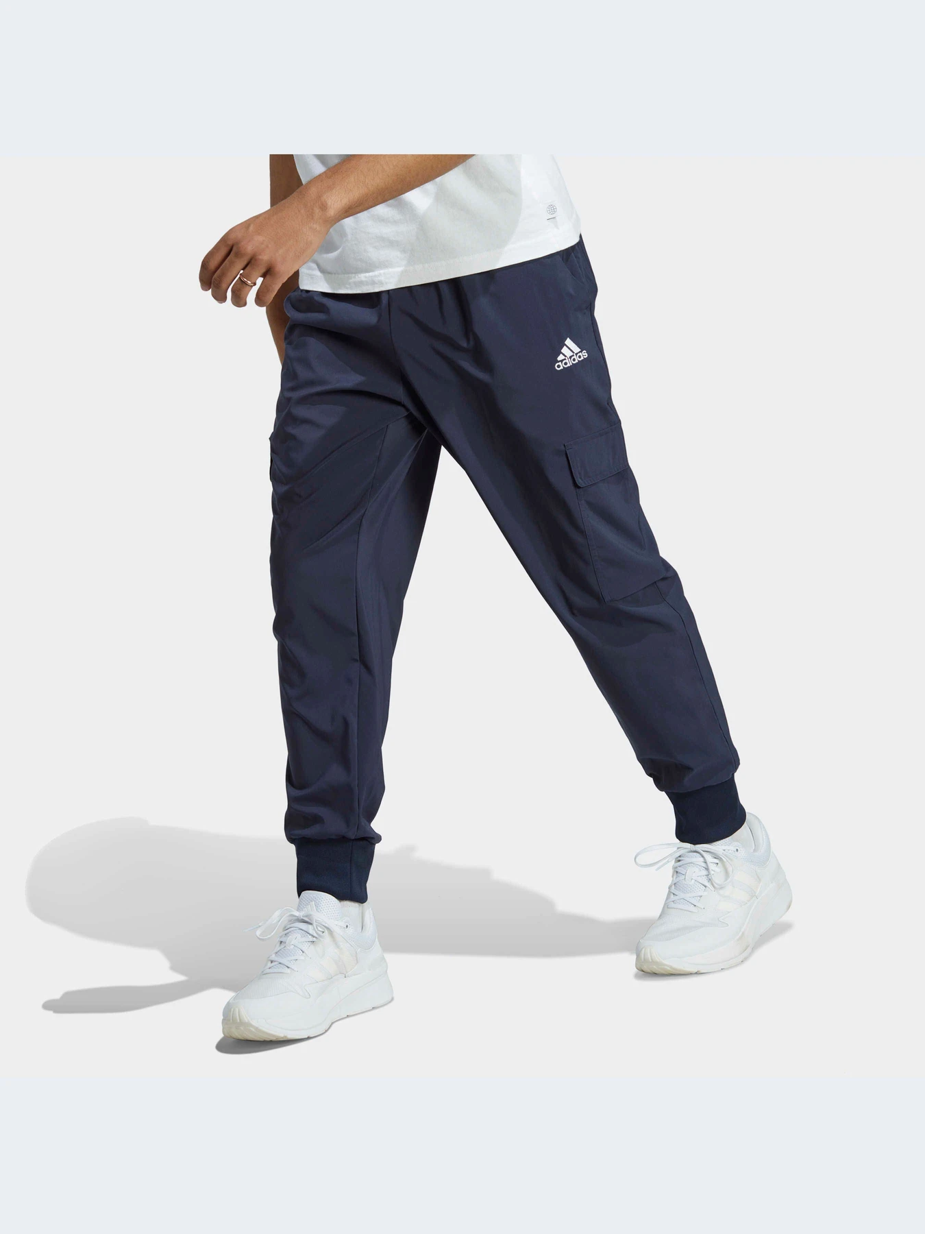 Брюки Adidas модель HA4349 Брюки Adidas модель HA4349 Фото