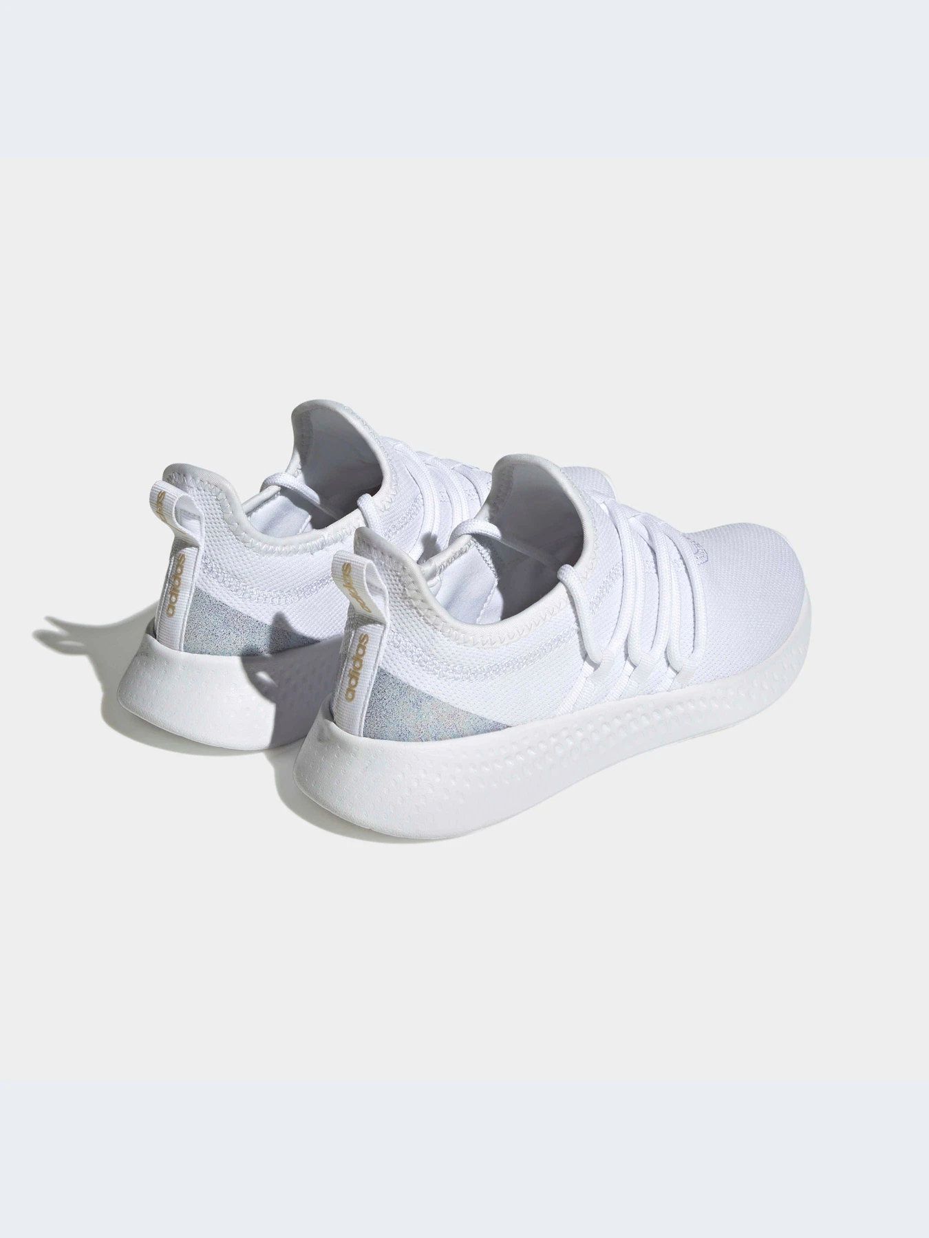 Кроссовки Adidas модель HP9371 Кроссовки Adidas модель HP9371 Фото