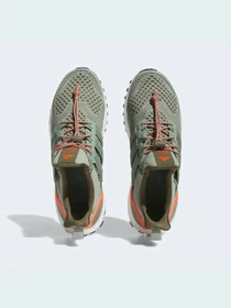 Кроссовки Adidas Ultraboost модель HR0070 Фото
