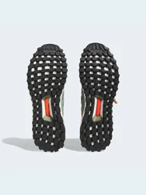 Кроссовки Adidas Ultraboost модель HR0070 Фото
