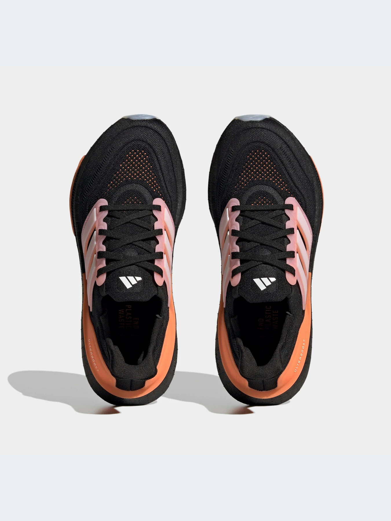 Кроссовки Adidas Ultraboost модель HQ8599 Кроссовки Adidas Ultraboost модель HQ8599 Фото