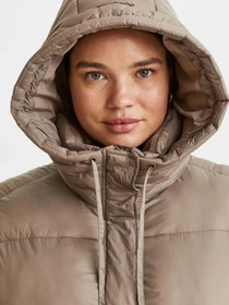 Куртки и дубленки H&M модель 68573 Фото
