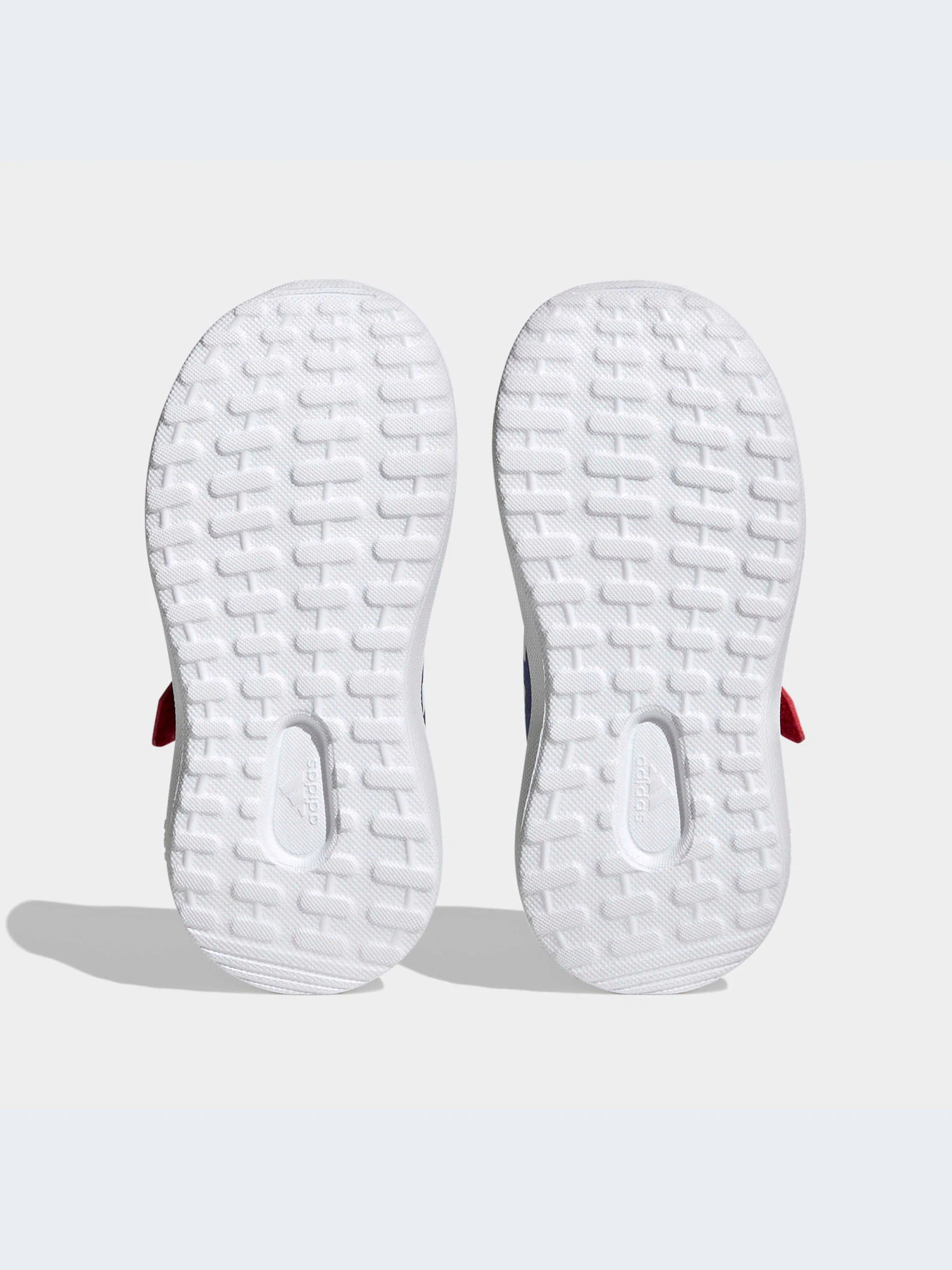 Кроссовки Adidas Marvel модель HP9000 Фото