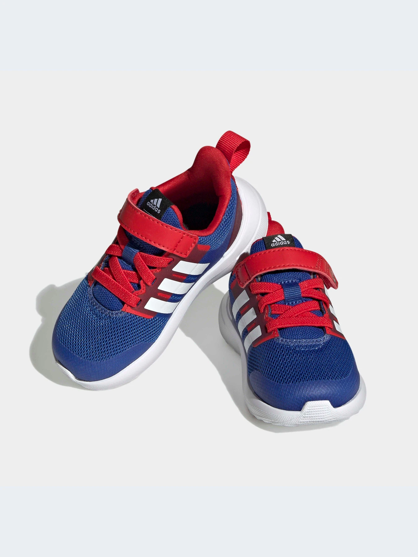 Кроссовки Adidas Marvel модель HP9000 Фото