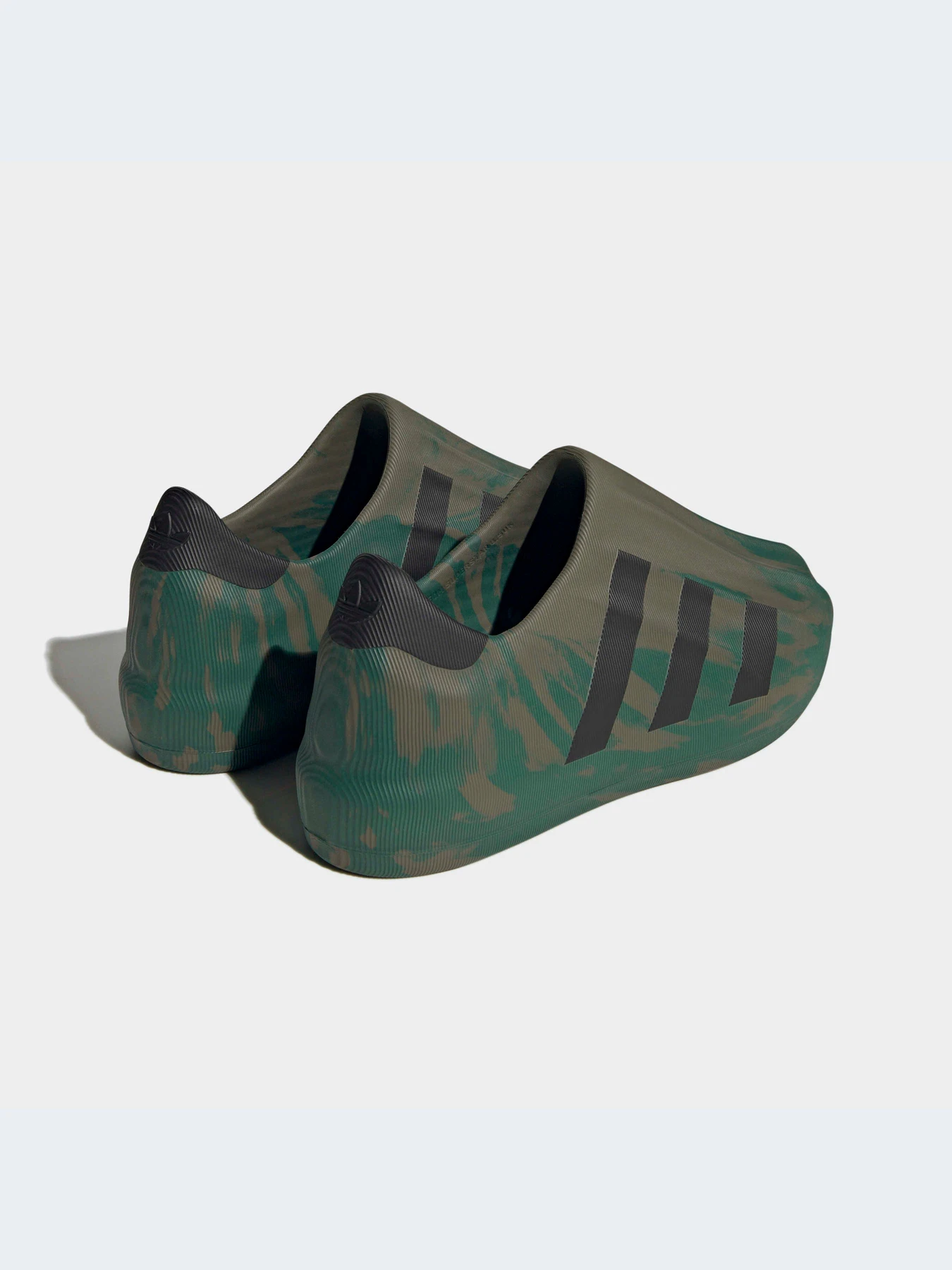 Кроссовки Adidas Superstar модель HQ4650 Фото