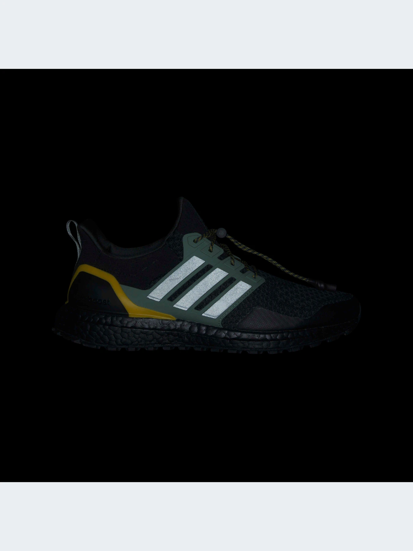 Кросівки Adidas Ultraboost модель HQ4196 Фото