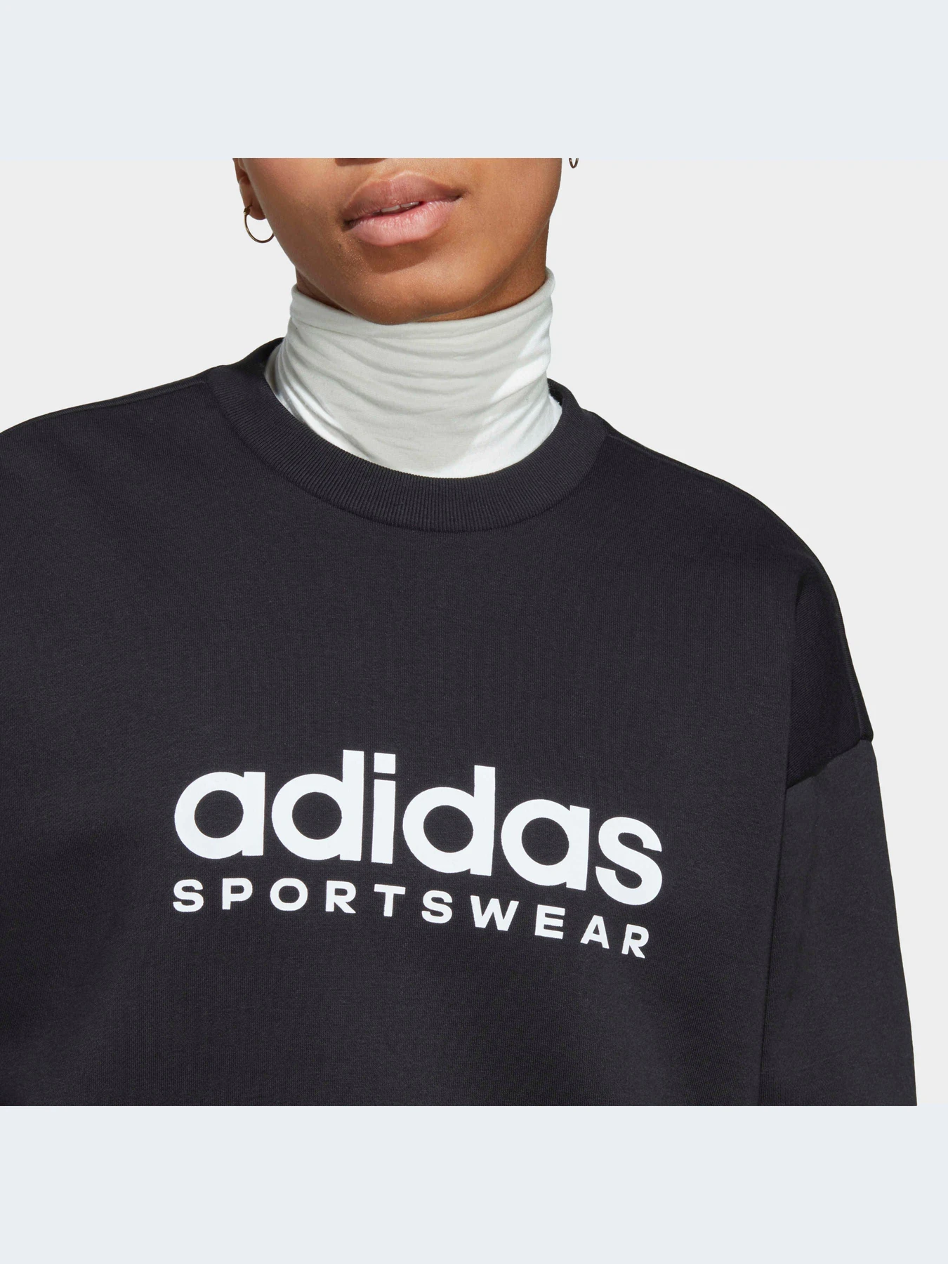 Худи и свитшоты Adidas Graphics модель IC6470 Фото