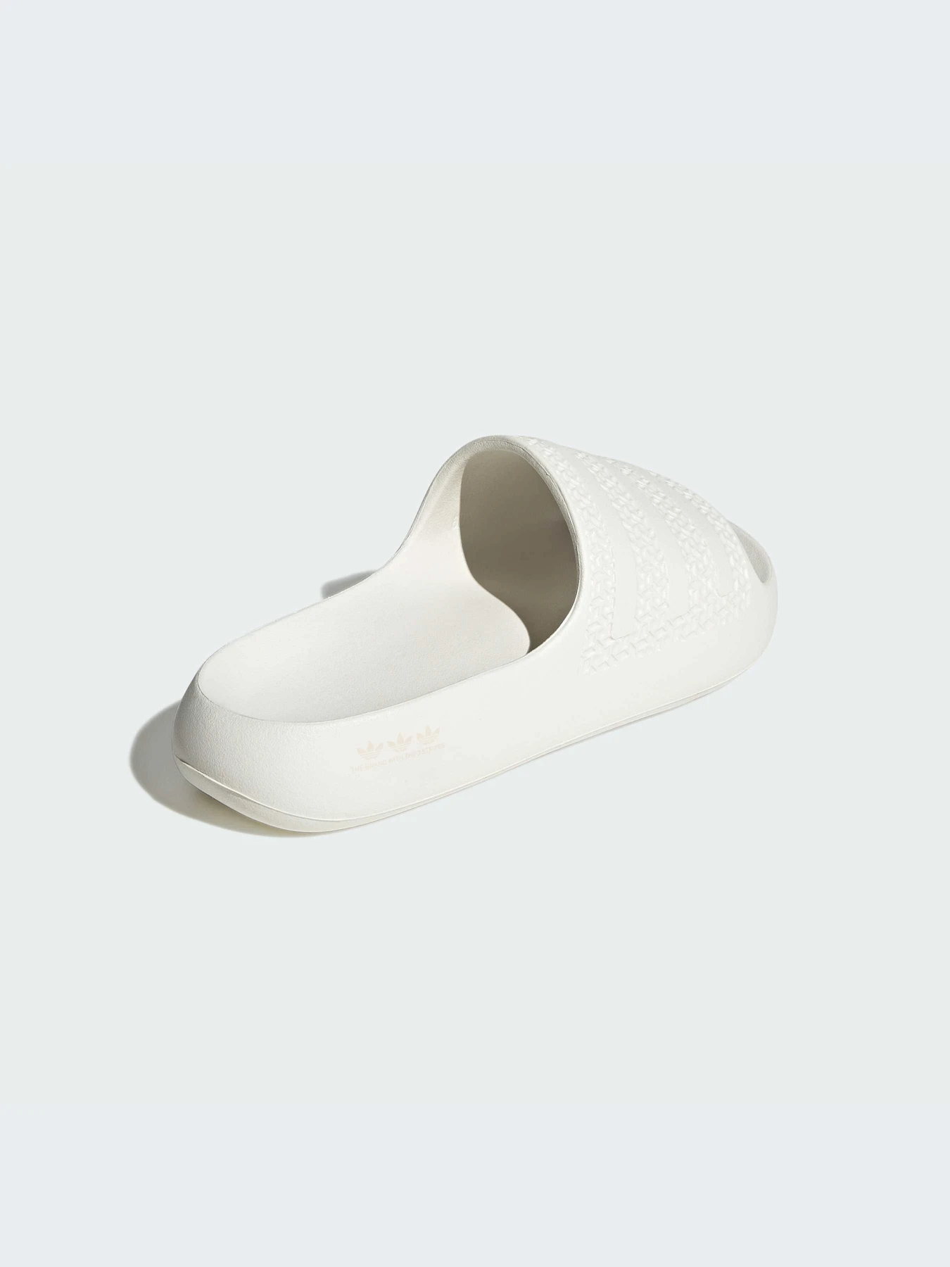 Шлёпанцы Adidas Adilette модель GV9536 Шлёпанцы Adidas Adilette модель GV9536 Фото