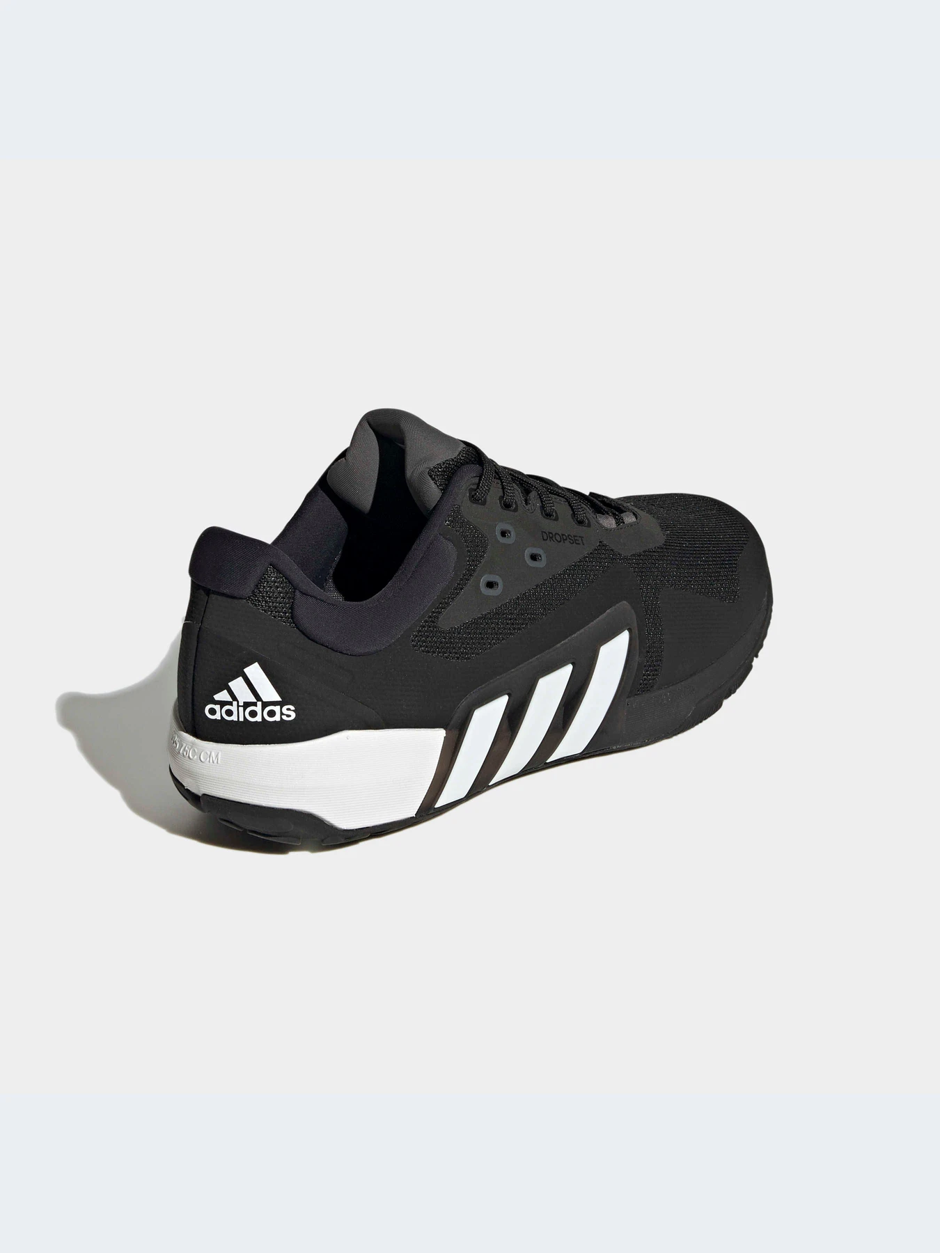 Кроссовки Adidas модель GW3905 Кроссовки Adidas модель GW3905 Фото