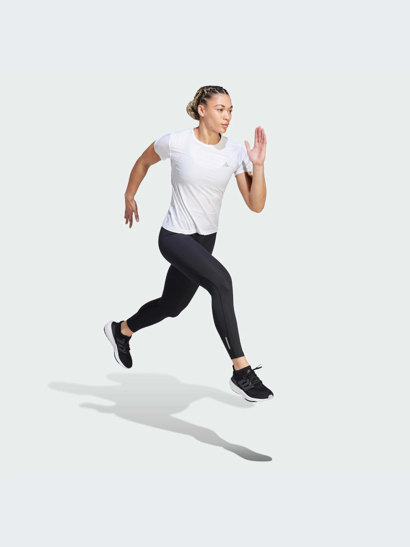 Футболки и поло Adidas модель HM4319 Футболки и поло Adidas модель HM4319 Фото