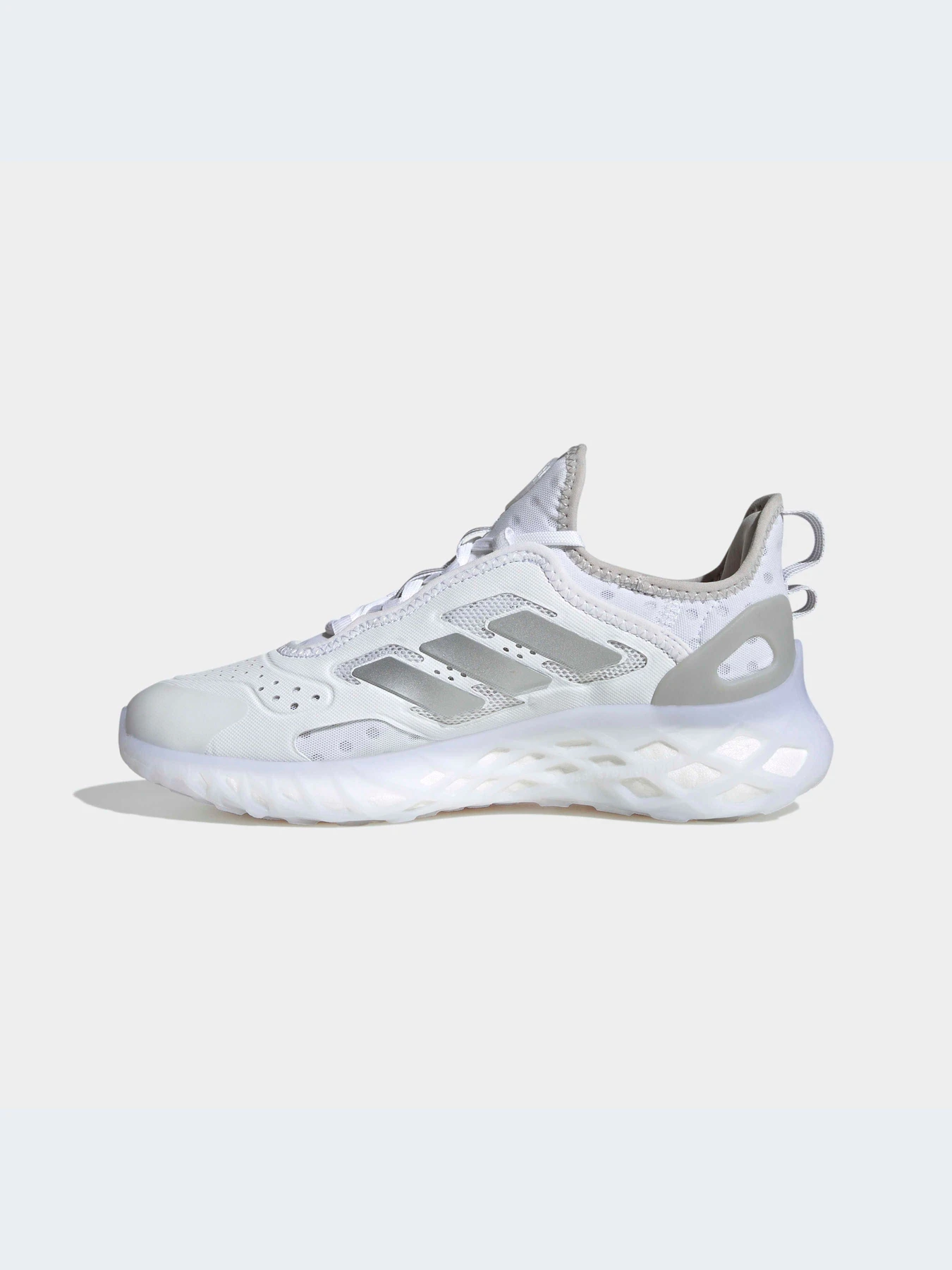 Кроссовки Adidas модель HP3325 Кроссовки Adidas модель HP3325 Фото