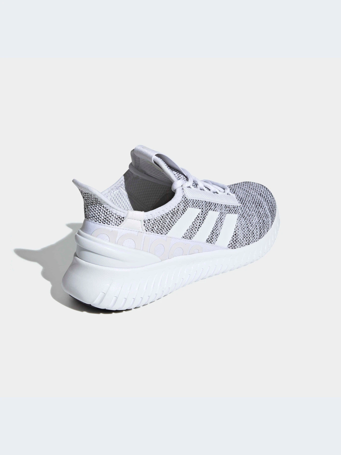 Кроссовки Adidas модель H00276 Кроссовки Adidas модель H00276 Фото