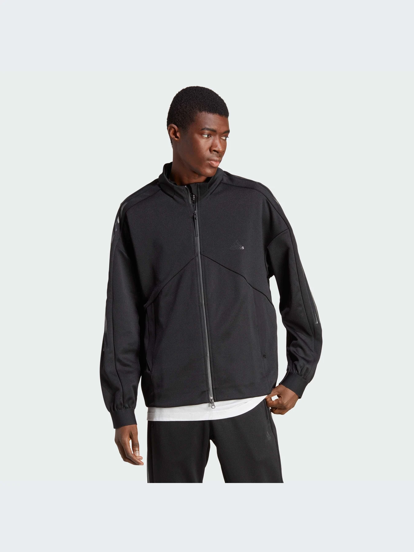 Куртки и дубленки Adidas Tiro модель HY3785 Куртки и дубленки Adidas Tiro модель HY3785 Фото