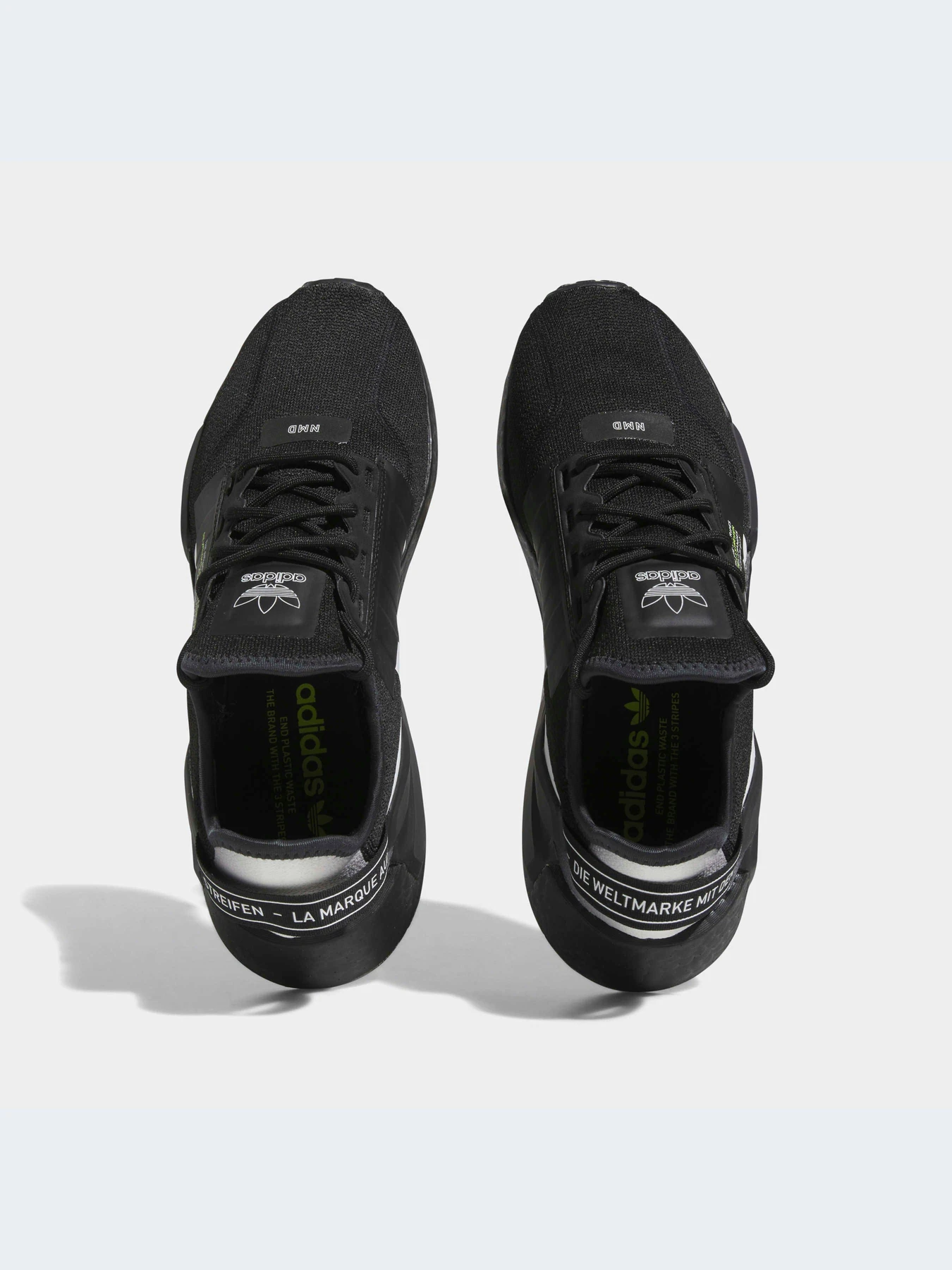 Кроссовки Adidas NMD модель IE2245 Фото