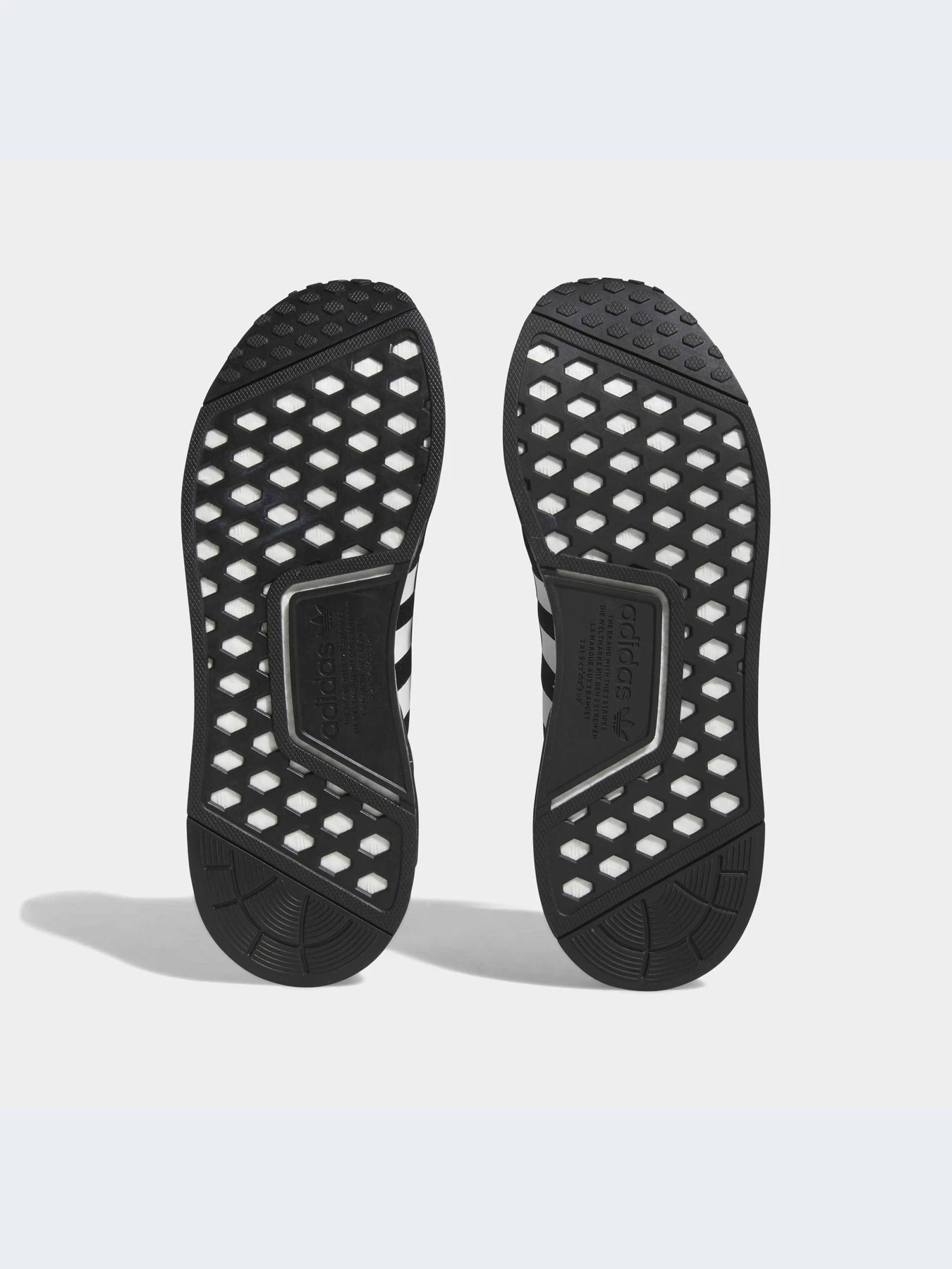 Кроссовки Adidas NMD модель IE2245 Фото