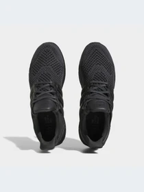 Кросівки Adidas Ultraboost модель GY7486 Фото
