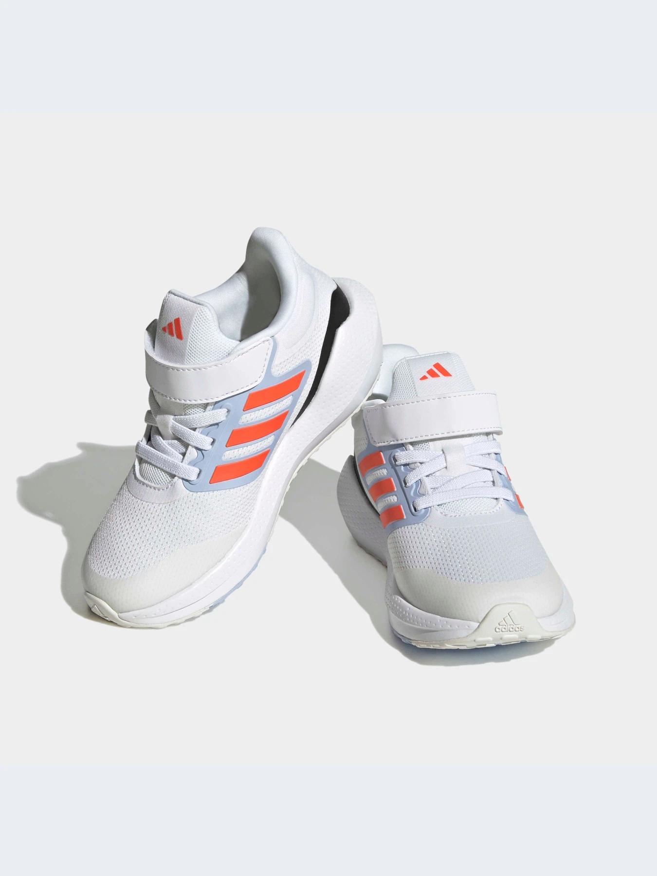 Кросівки Adidas модель H03686 Кросівки Adidas модель H03686 Фото
