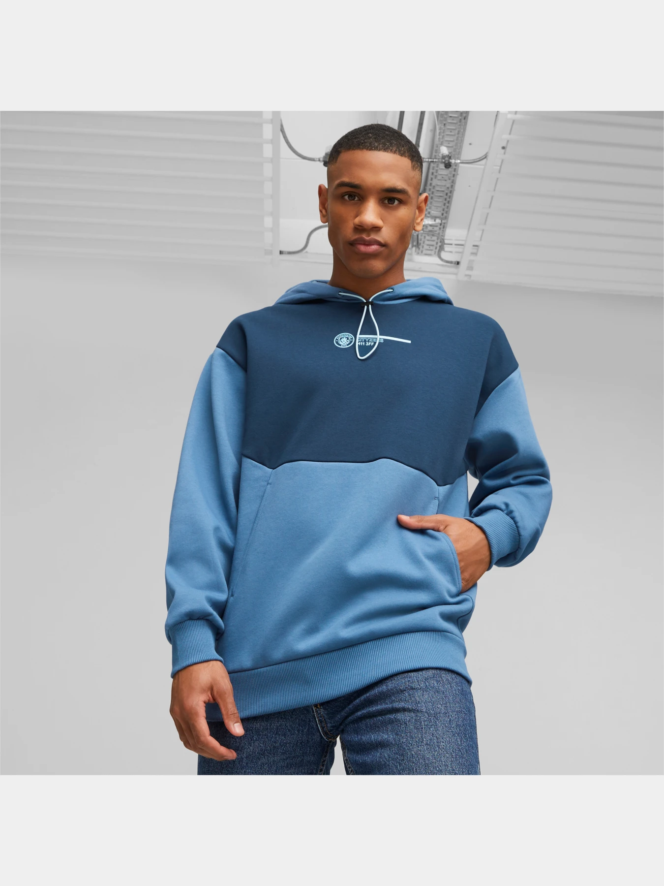 Худи и свитшоты PUMA Mcfc Ftblculture Hoody модель 772965 Худи и свитшоты PUMA Mcfc Ftblculture Hoody модель 772965 Фото
