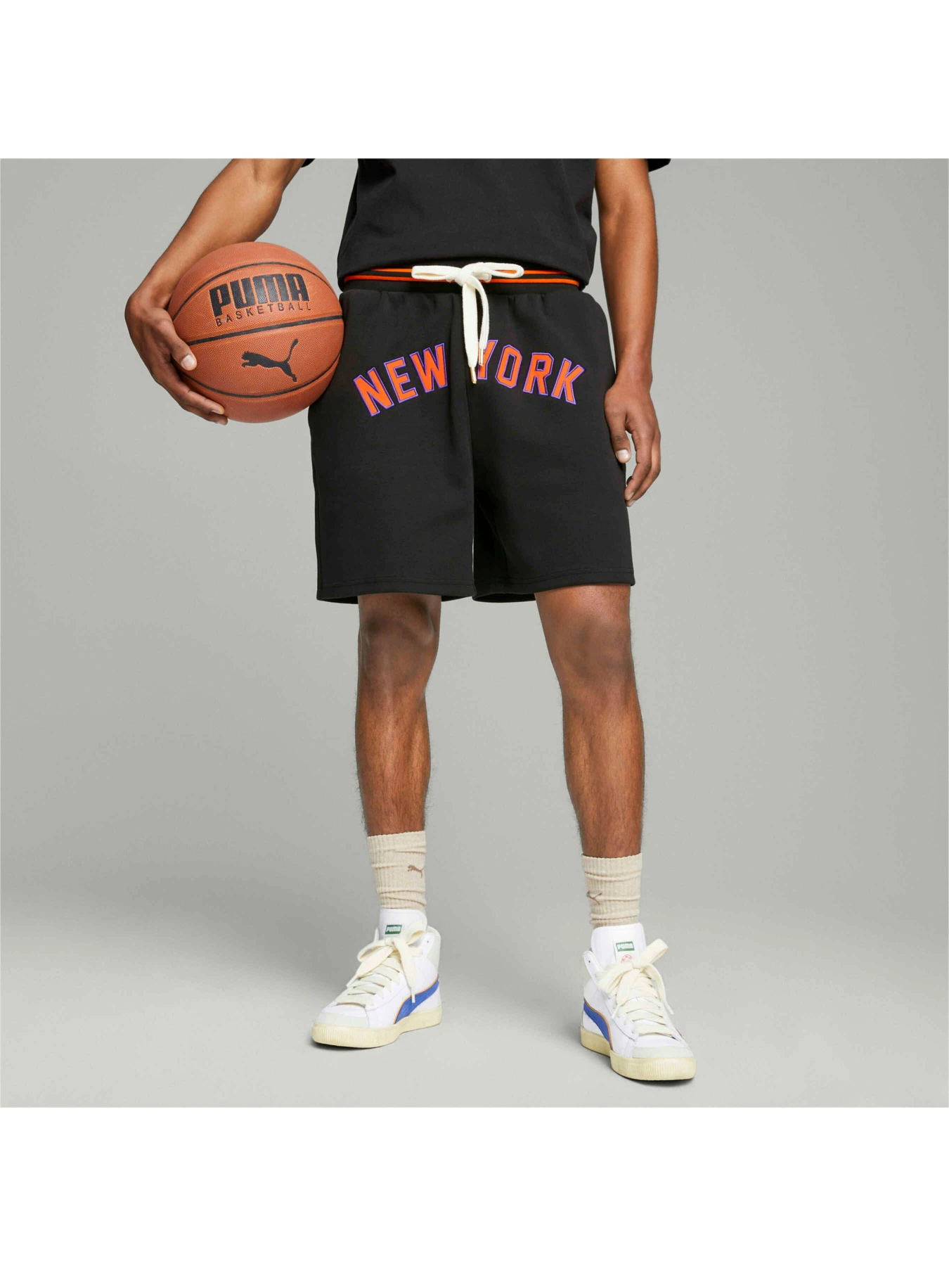 Шорты PUMA x Rhuigi Shorts модель 539496 Шорты PUMA x Rhuigi Shorts модель 539496 Фото