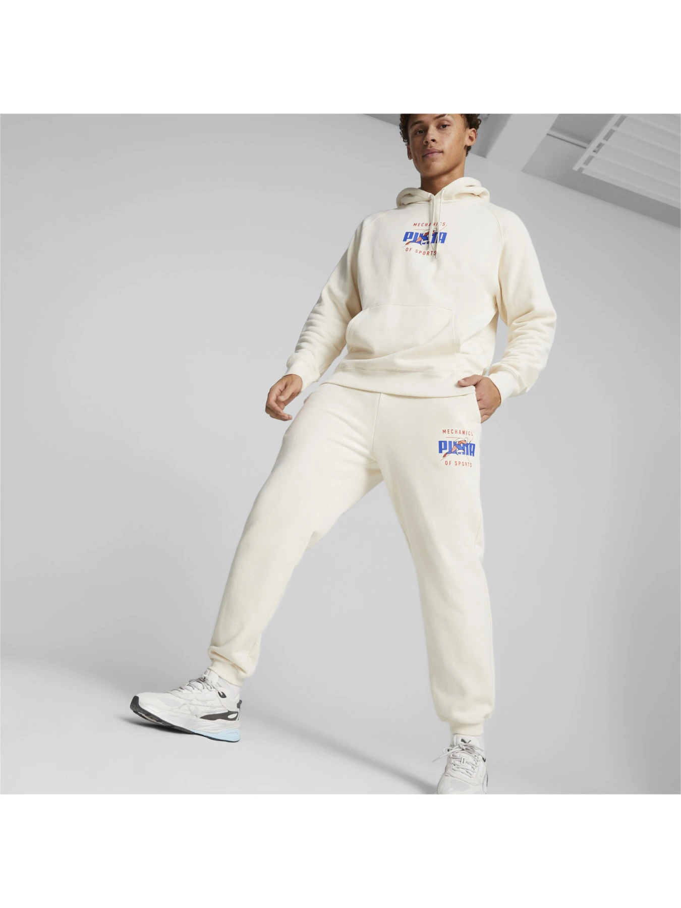 Брюки PUMA Track Meet Sweatpants модель 538024 Брюки PUMA Track Meet Sweatpants модель 538024 Фото