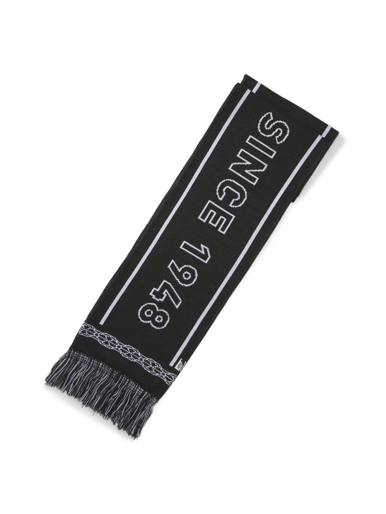 Шарфи та хустки PUMA Players' Lounge Scarf модель 054259 Фото