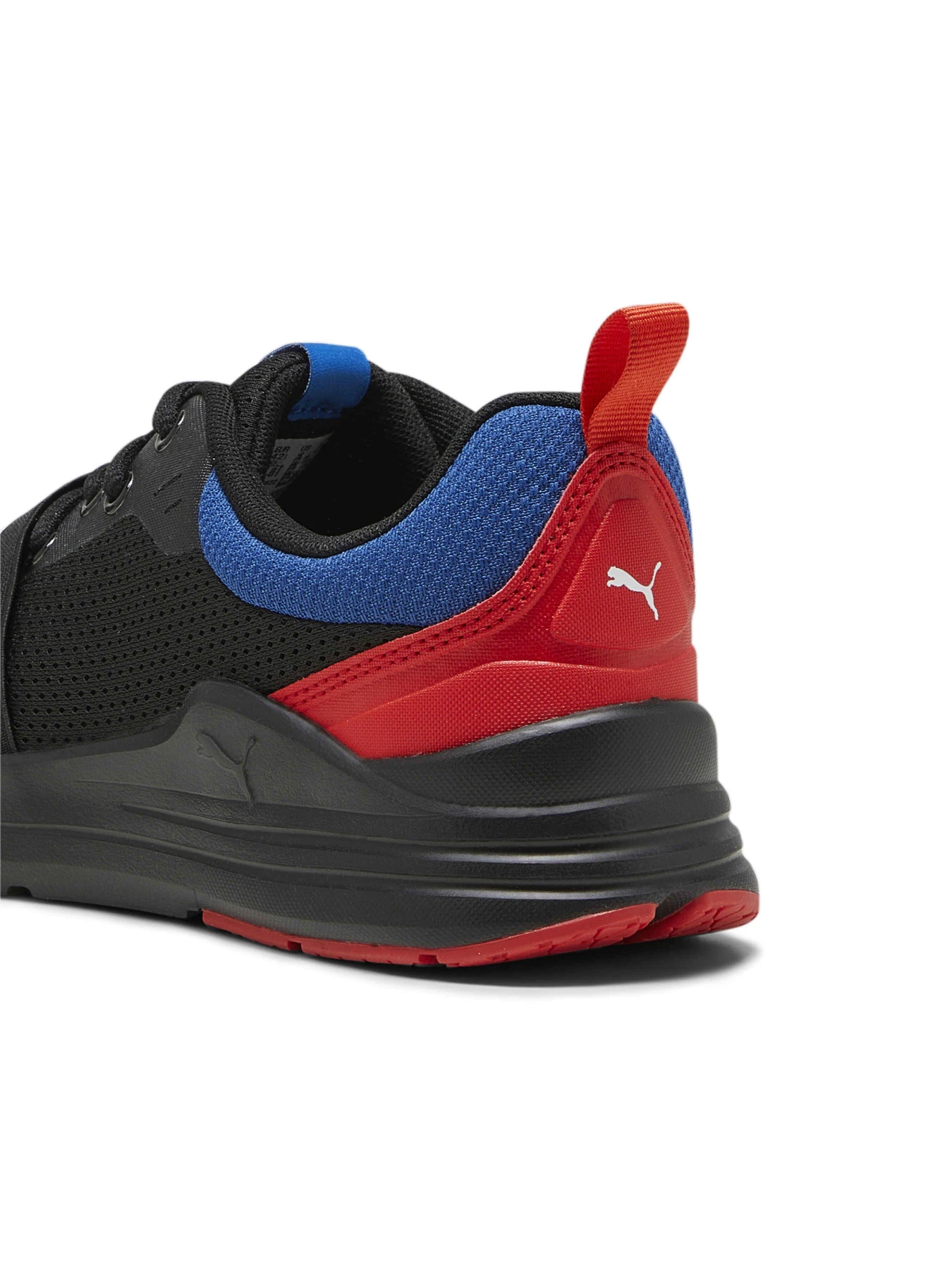 Кросівки PUMA Bmw Mms Wired Run модель 307793 Фото