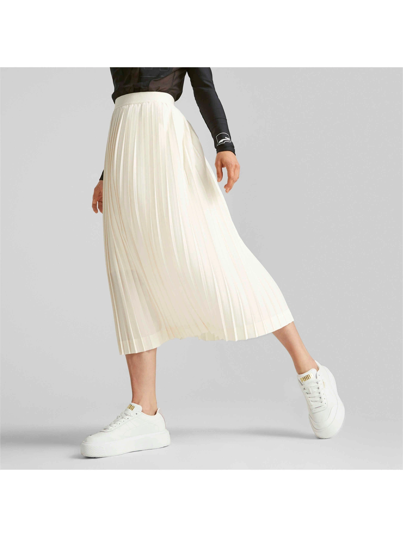 Юбки PUMA Yona Sunpō Plissee Skirt модель 537978 Юбки PUMA Yona Sunpō Plissee Skirt модель 537978 Фото
