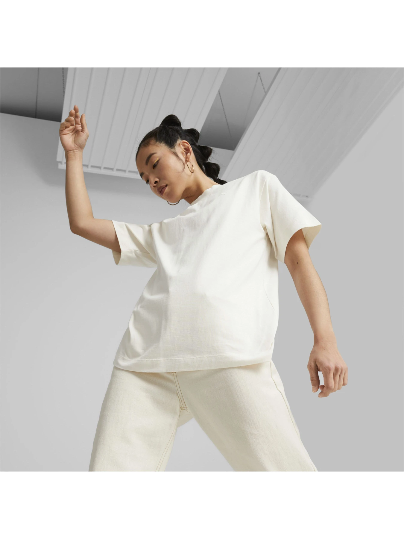 Футболки и поло PUMA Yona Sunpō Mock Neck Tee модель 537977 Футболки и поло PUMA Yona Sunpō Mock Neck Tee модель 537977 Фото