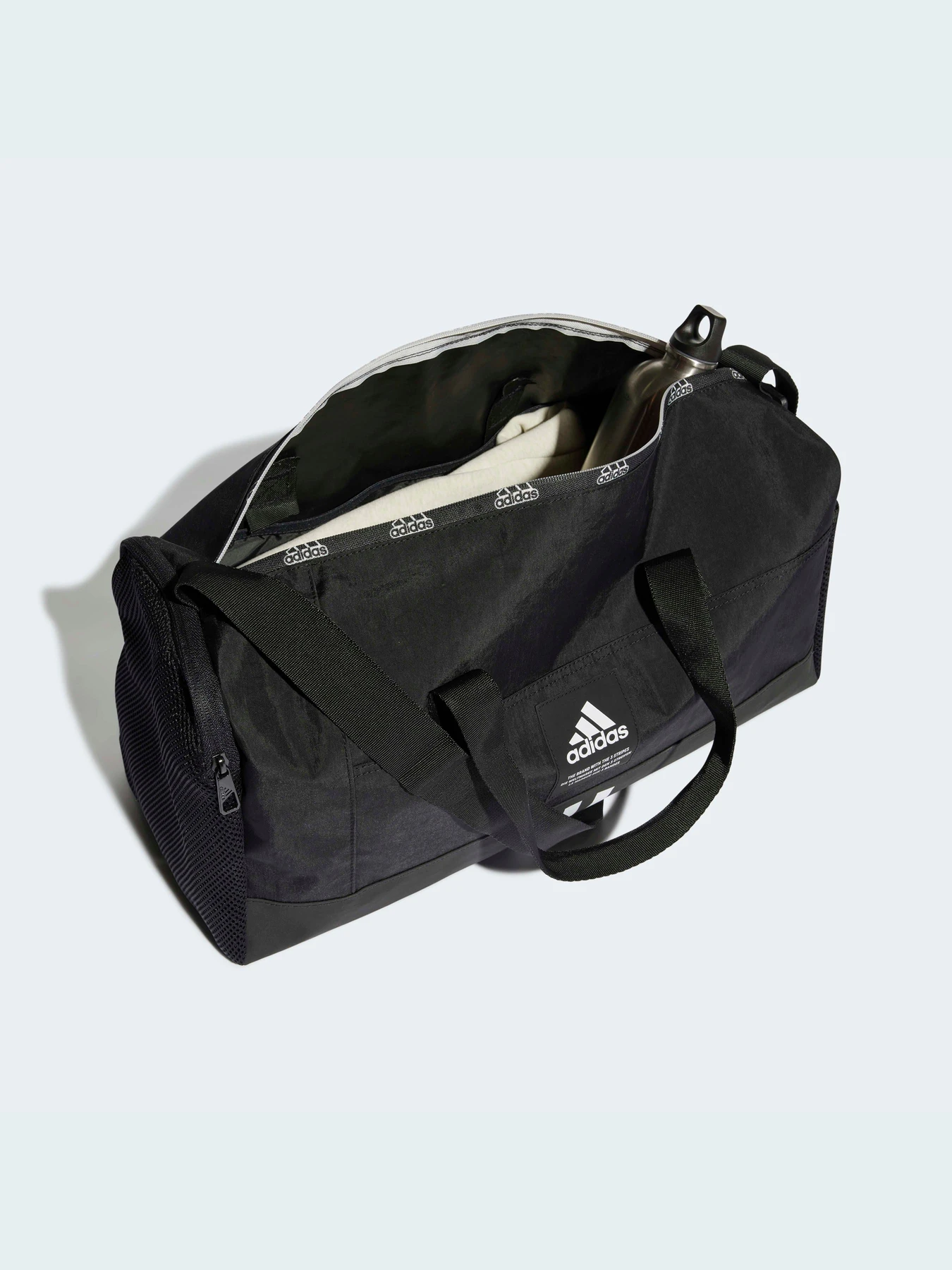 Сумки Adidas 3 Stripes модель HC7272 Сумки Adidas 3 Stripes модель HC7272 Фото