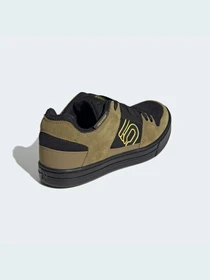 Кроссовки Adidas модель FW2841 Фото