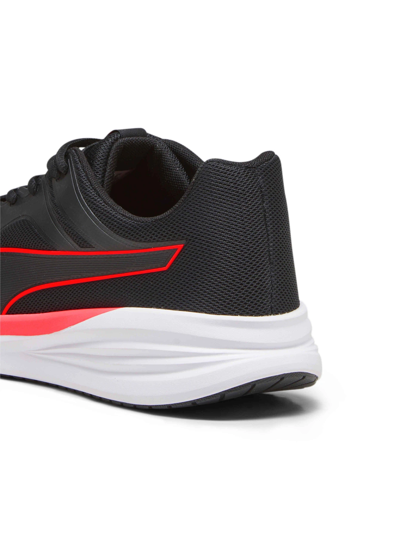 Кросівки PUMA Transport модель 377028 Кросівки PUMA Transport модель 377028 Фото
