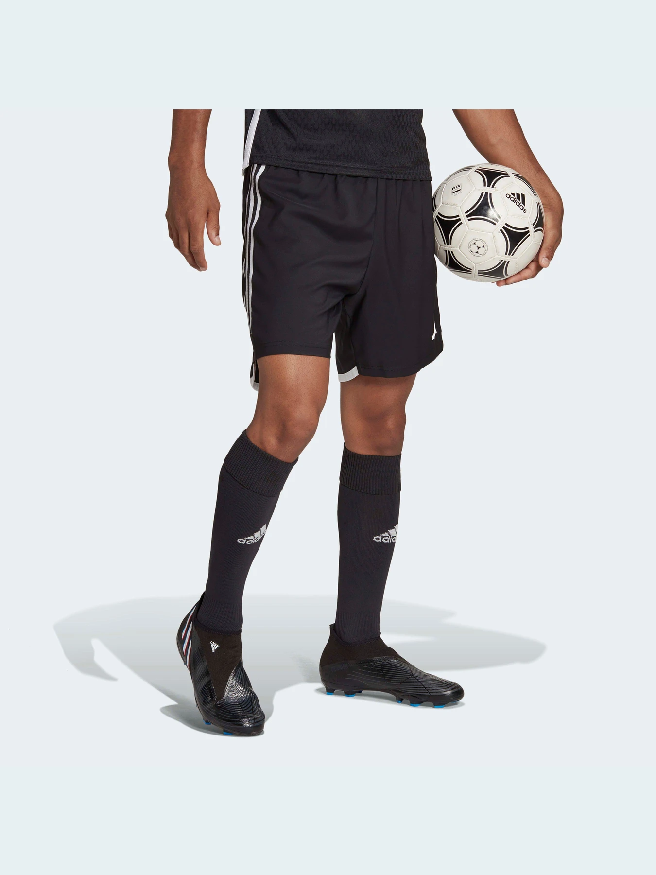 Шорты Adidas Tiro модель HT5696 Фото