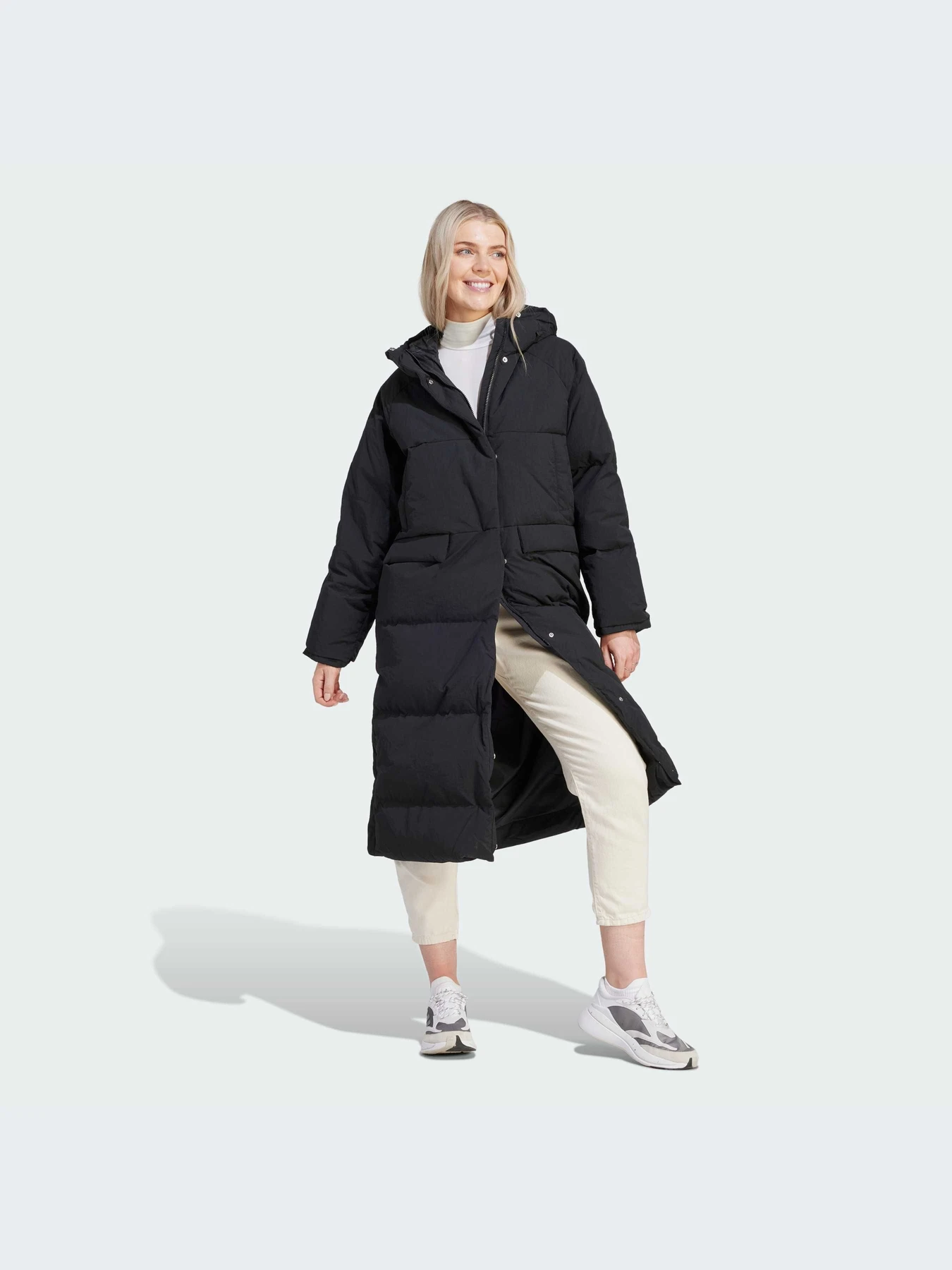 Куртки и дубленки Adidas модель IK3159 Куртки и дубленки Adidas модель IK3159 Фото