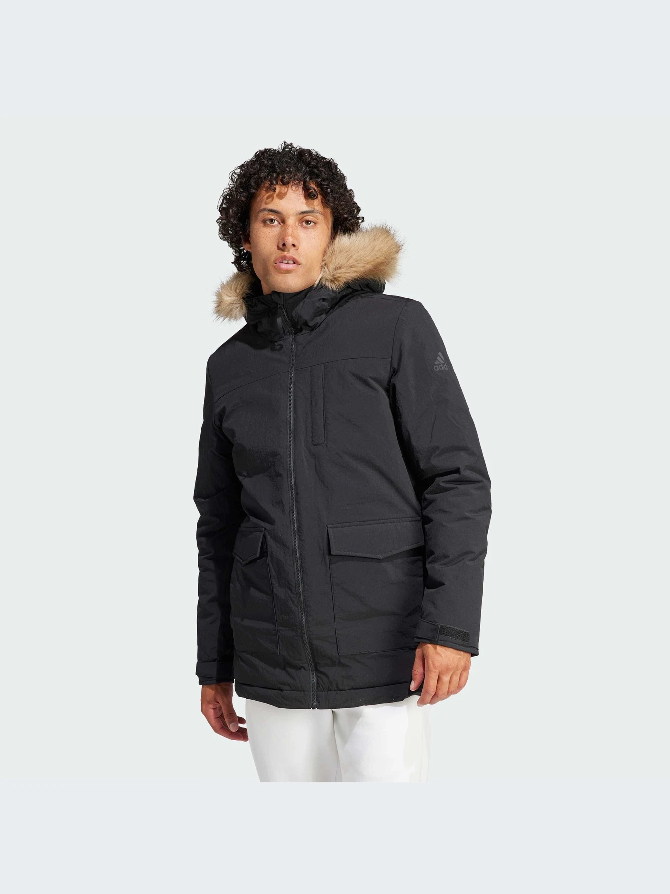 Куртки и дубленки Adidas модель IK0553 Куртки и дубленки Adidas модель IK0553 Фото