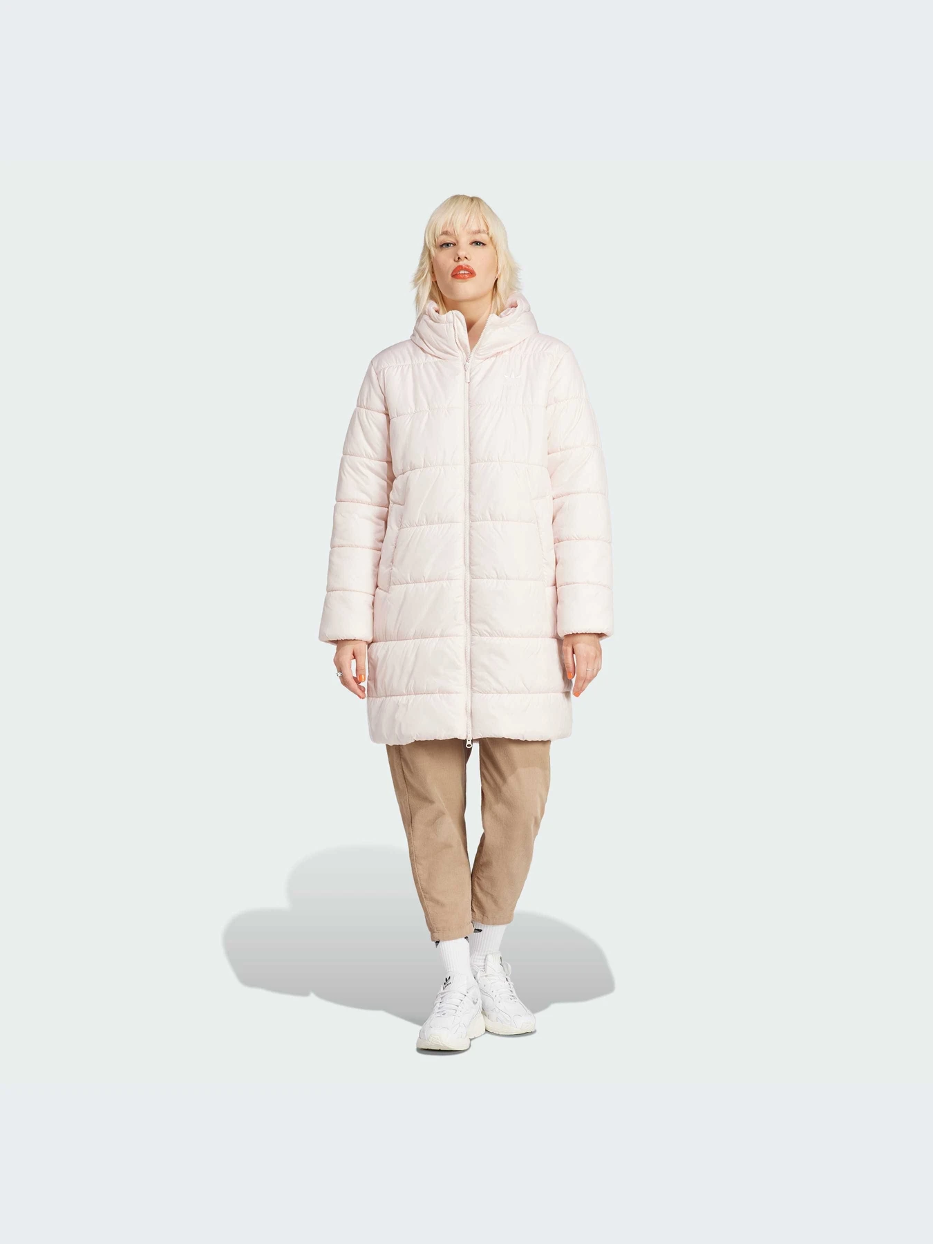 Куртки и дубленки Adidas Adicolor модель IK0446 Куртки и дубленки Adidas Adicolor модель IK0446 Фото