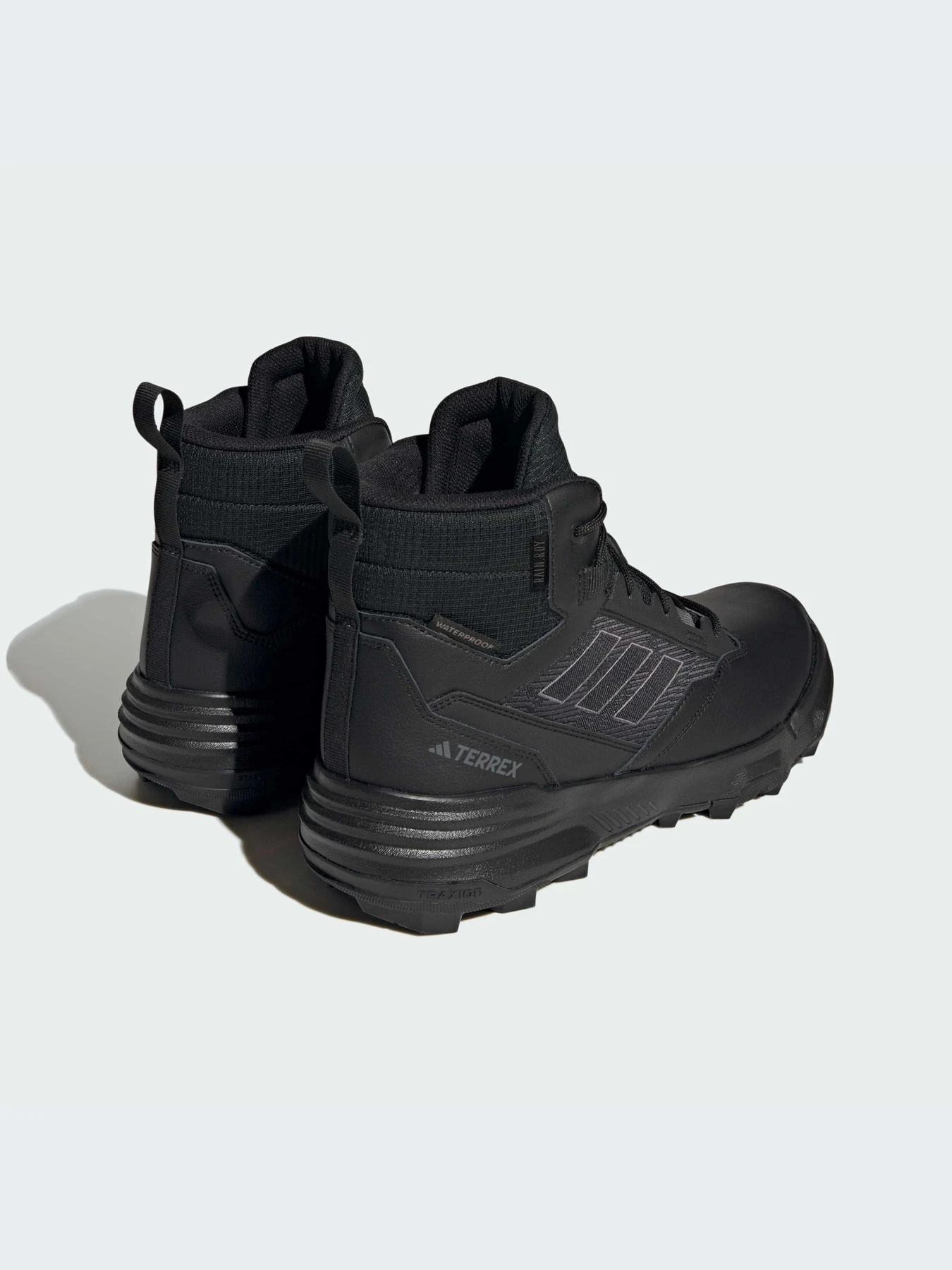 Черевики та чоботи Adidas модель IF4977 Фото
