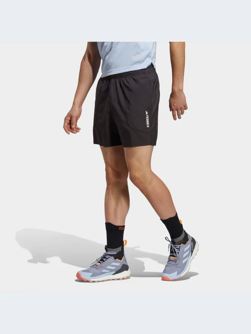 Шорты Adidas модель HM4013 Фото
