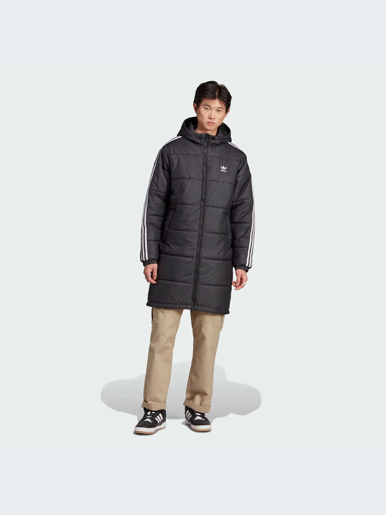 Куртки и дубленки Adidas Adicolor модель HZ0684 Куртки и дубленки Adidas Adicolor модель HZ0684 Фото