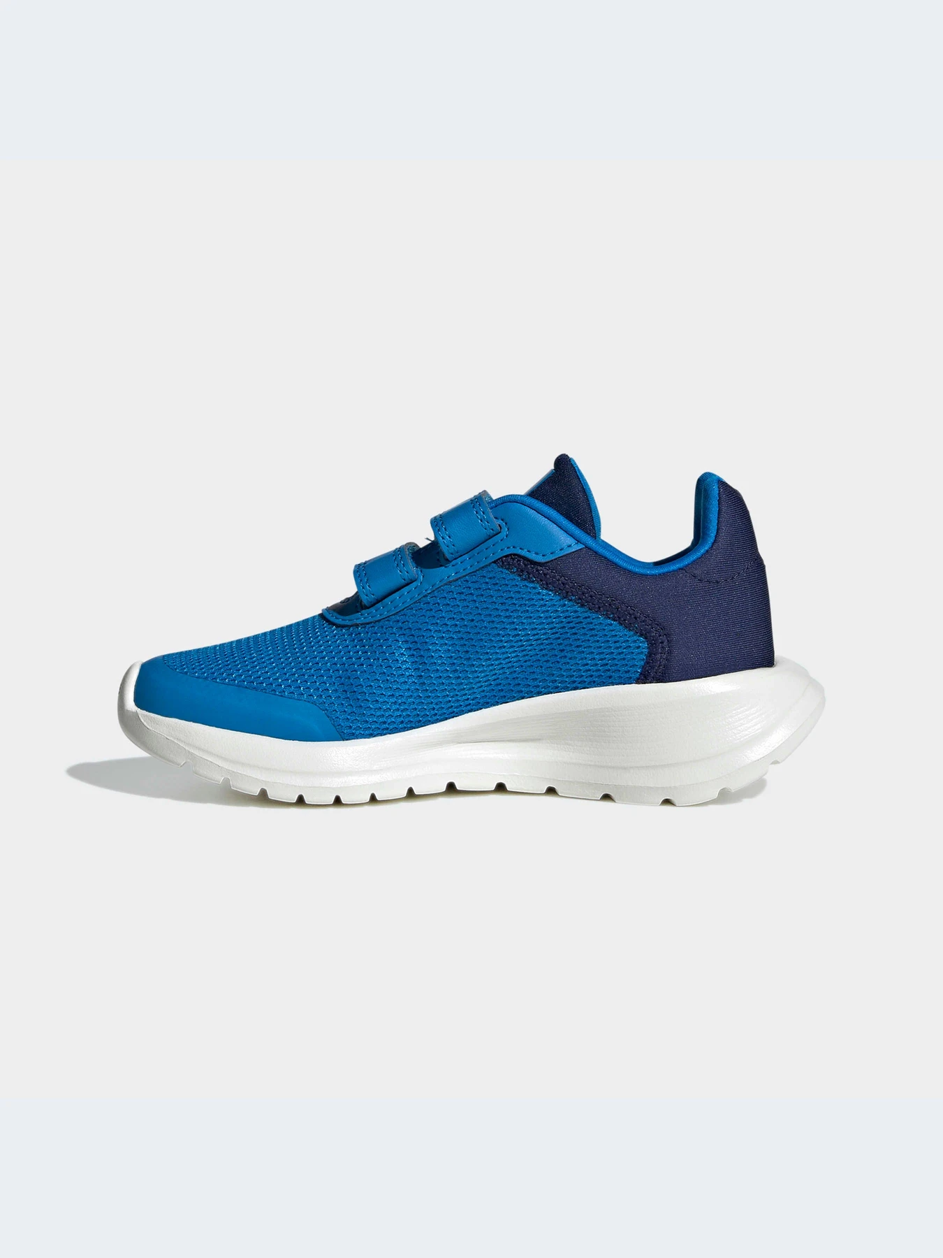 Кроссовки Adidas модель GW0393 Кроссовки Adidas модель GW0393 Фото