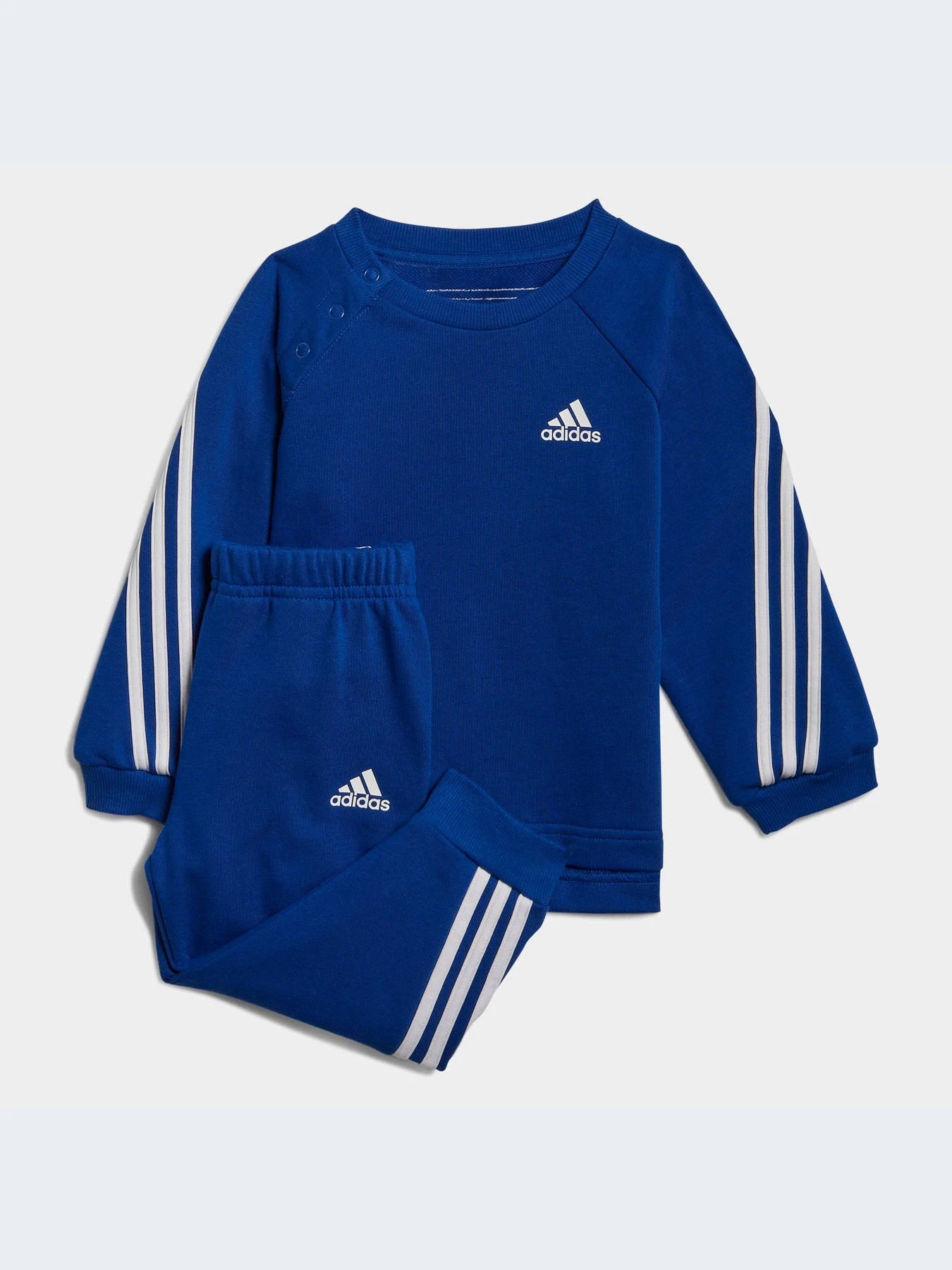 Костюмы Adidas 3 Stripes модель HF1951 Костюмы Adidas 3 Stripes модель HF1951 Фото