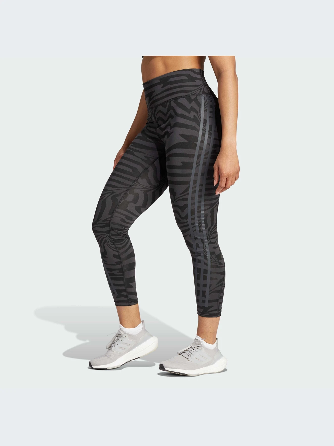 Брюки Adidas 3 Stripes модель IA7154 Брюки Adidas 3 Stripes модель IA7154 Фото