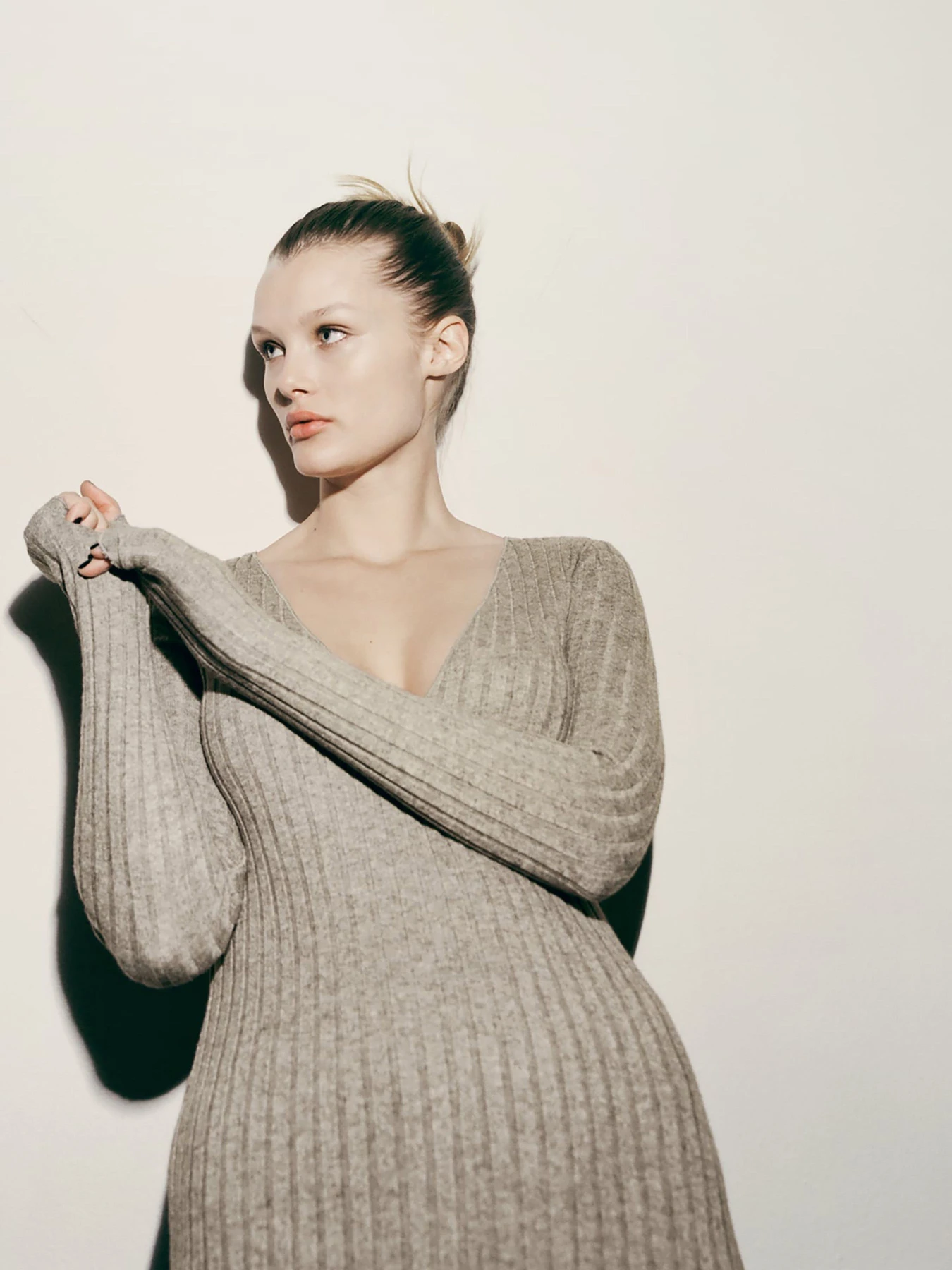 Платья ZARA модель 68592 Фото