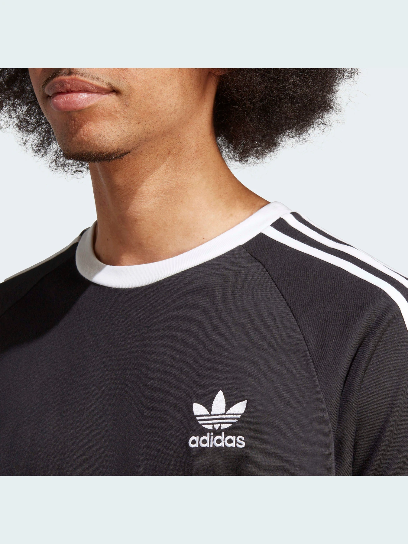 Футболки и поло Adidas Adicolor модель IA4845 Футболки и поло Adidas Adicolor модель IA4845 Фото