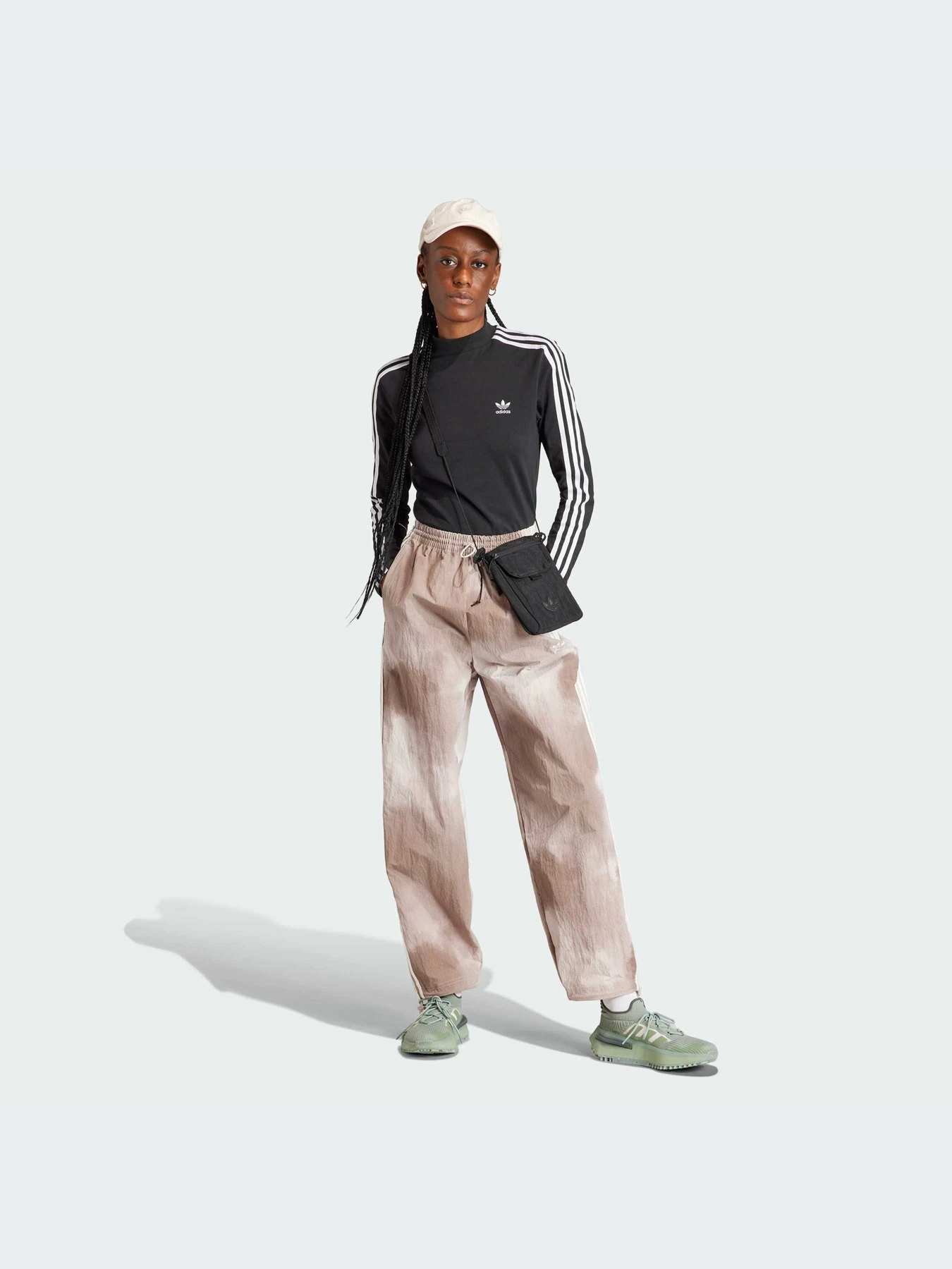 Худі та світшоти Adidas модель II0757 Худі та світшоти Adidas модель II0757 Фото