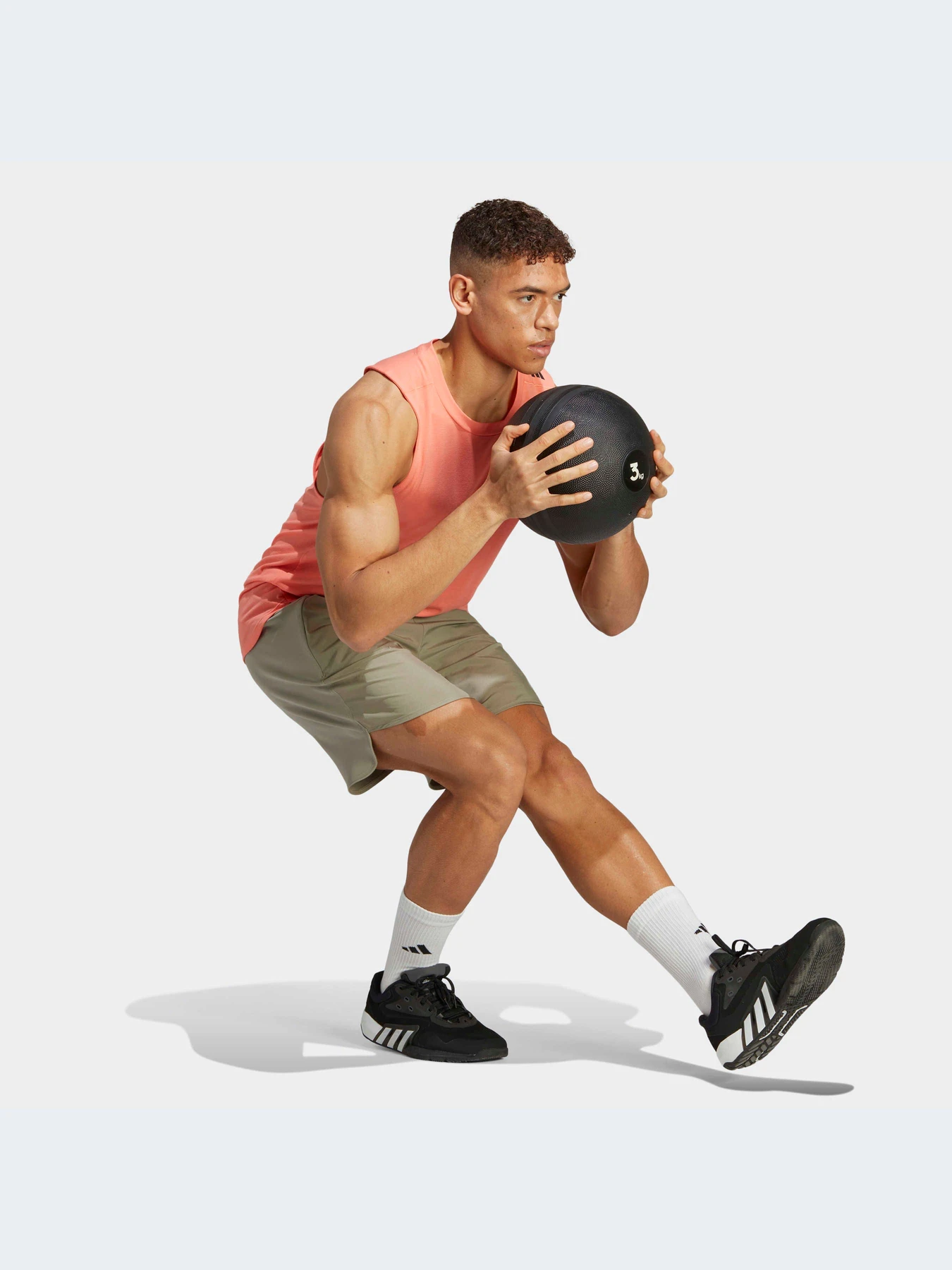 Футболки и поло Adidas модель IB9016 Футболки и поло Adidas модель IB9016 Фото