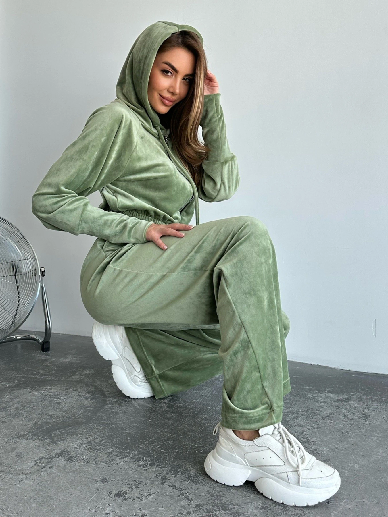 Костюми ISSA Plus модель SA-479_khaki Костюми ISSA Plus модель SA-479_khaki Фото
