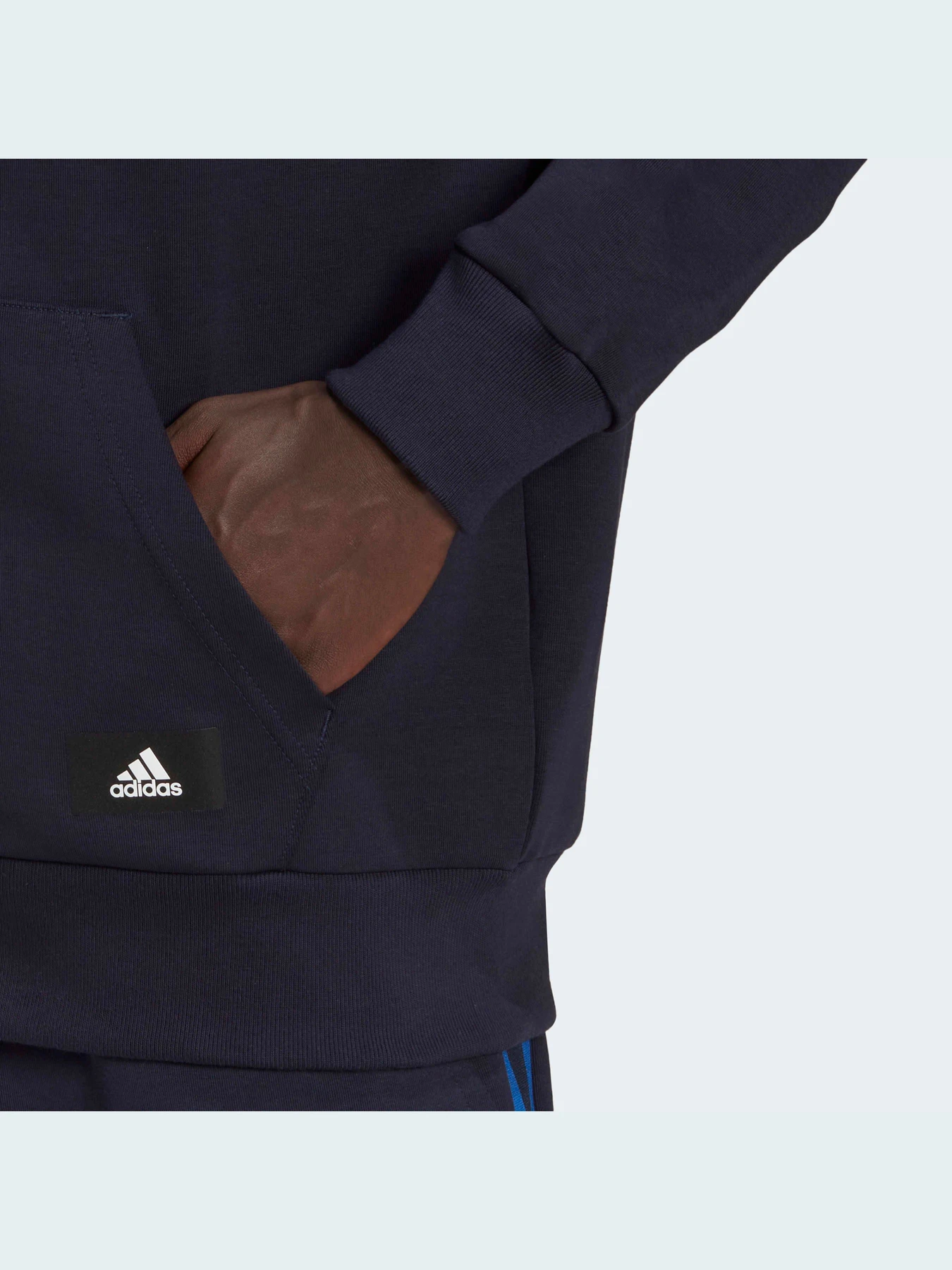 Худи и свитшоты Adidas 3 Stripes модель HC5248 Худи и свитшоты Adidas 3 Stripes модель HC5248 Фото