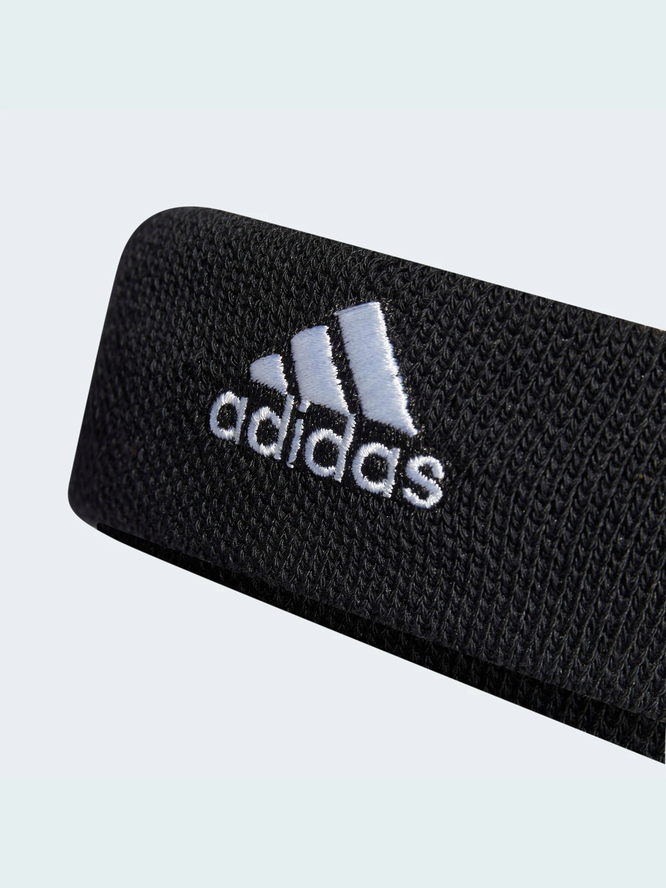 Шапки та кепки Adidas модель HD7327 Шапки та кепки Adidas модель HD7327 Фото